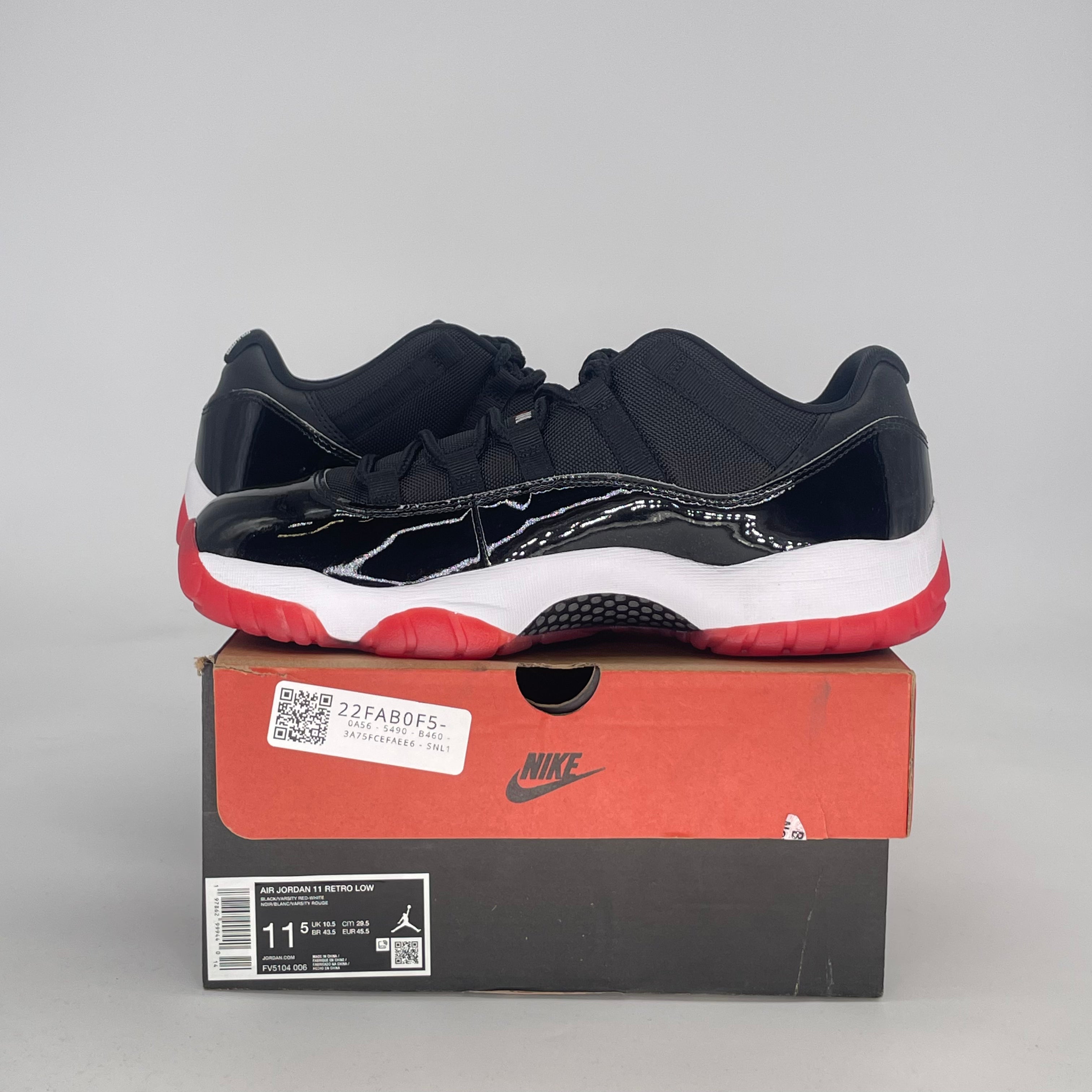 AIR JORDAN 11 LOW BRED FV5104-006 SIZE 11.5/13W