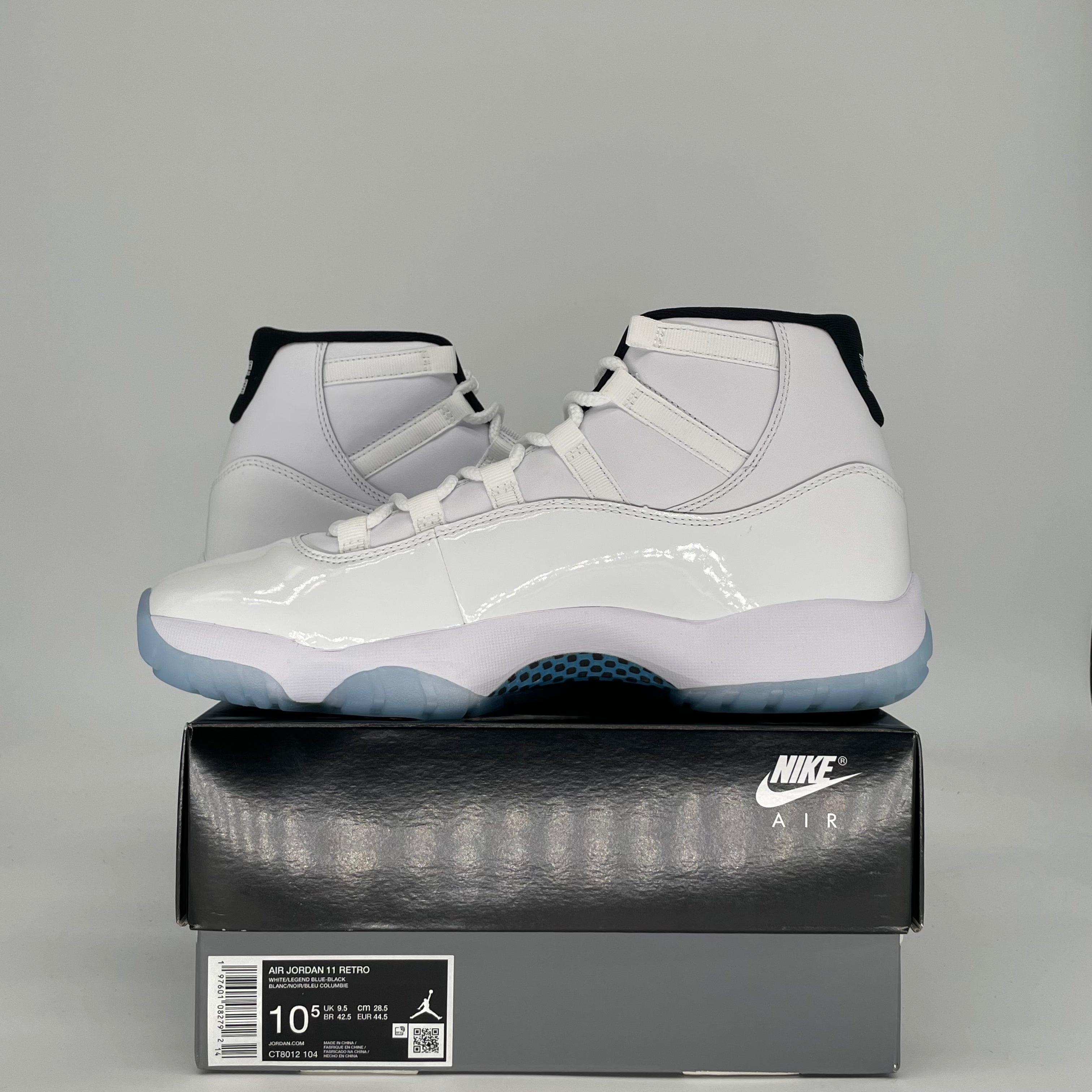 AIR JORDAN 11 LEGEND BLUE CT8012-104 SIZE 10.5/12W