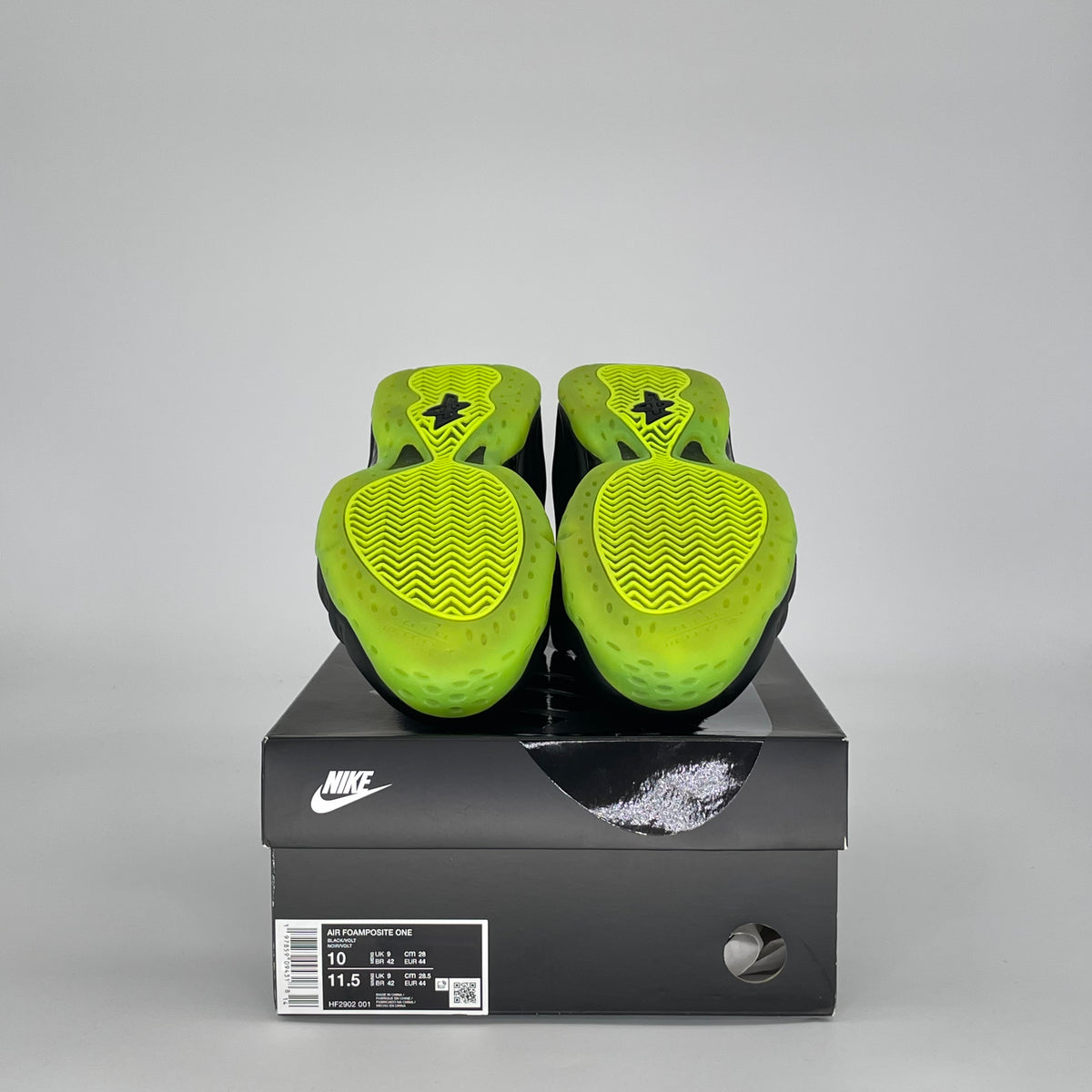 Nike Air Foamposite One Black Volt