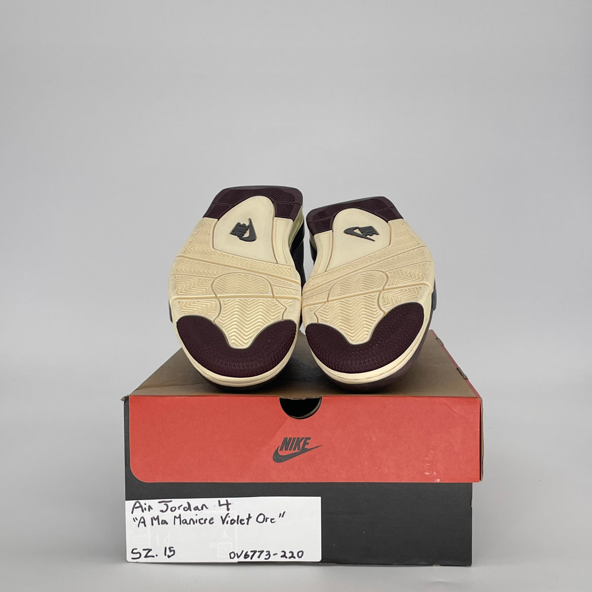 Jordan 4 Retro SP A Ma Maniére Violet Ore