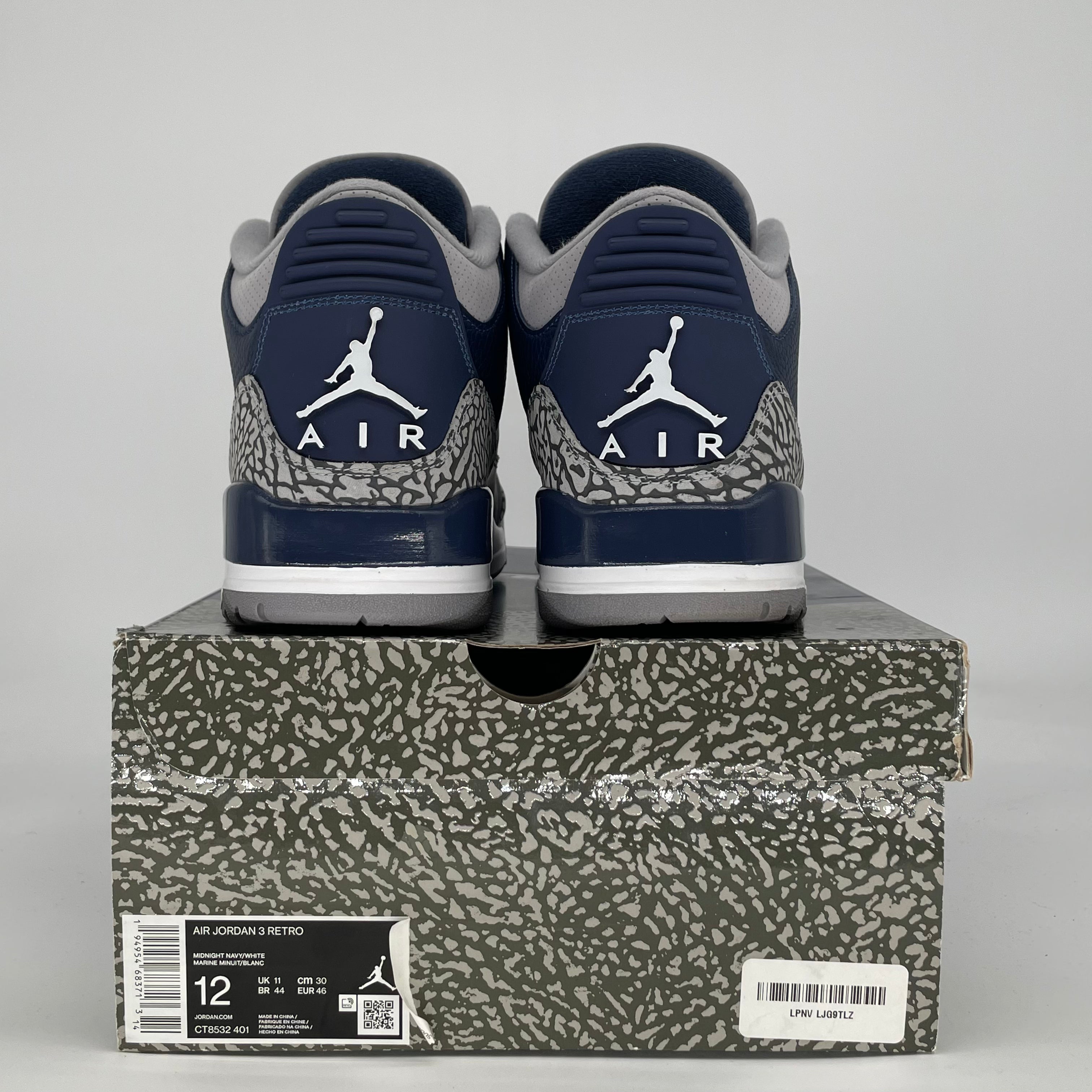 AIR JORDAN 3 GEORGETOWN CT8532-401 SIZE 12/13.5W