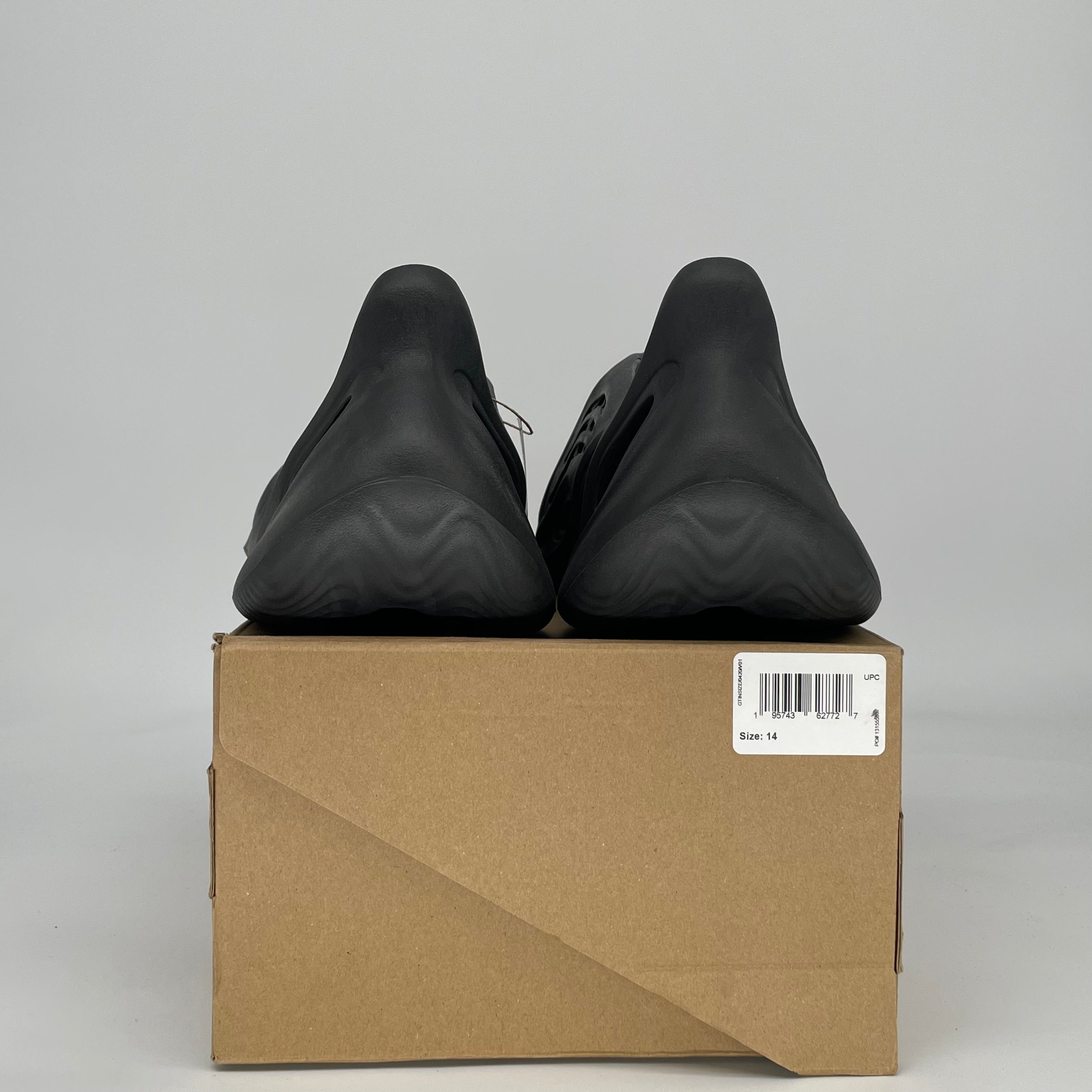 ADIDAS YEEZY FOAM RNR ONYX HP8739 SIZE 14/15.5W