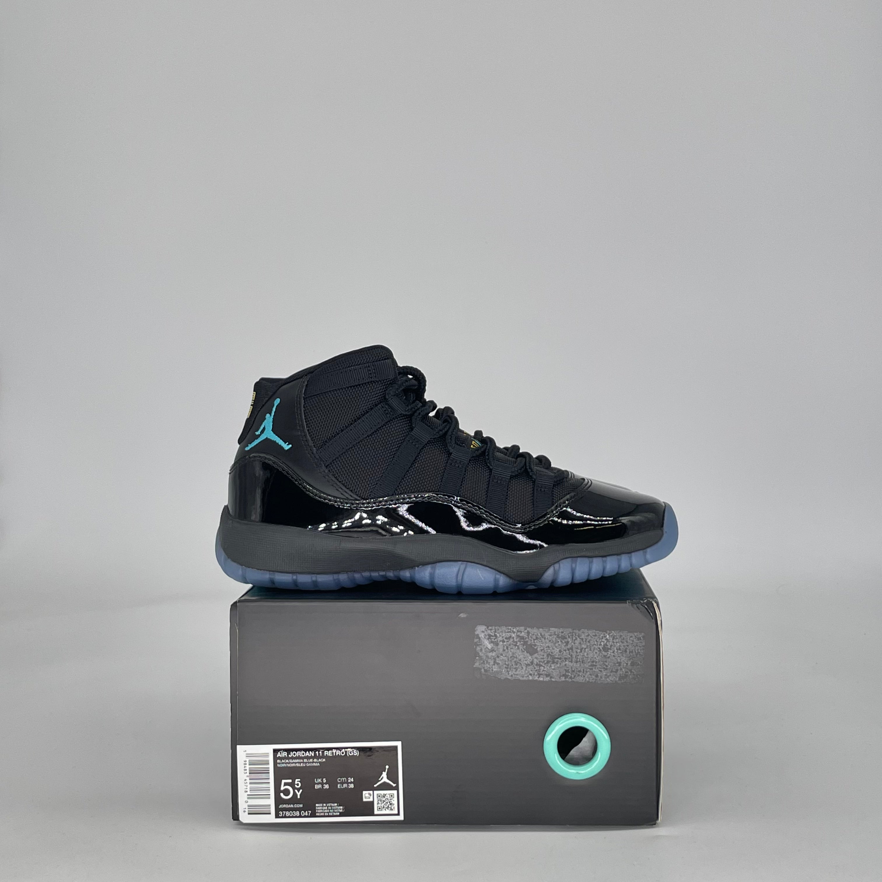 AIR JORDAN 11 GAMMA BLUE 378038-047 SIZE 5.5/7W GS
