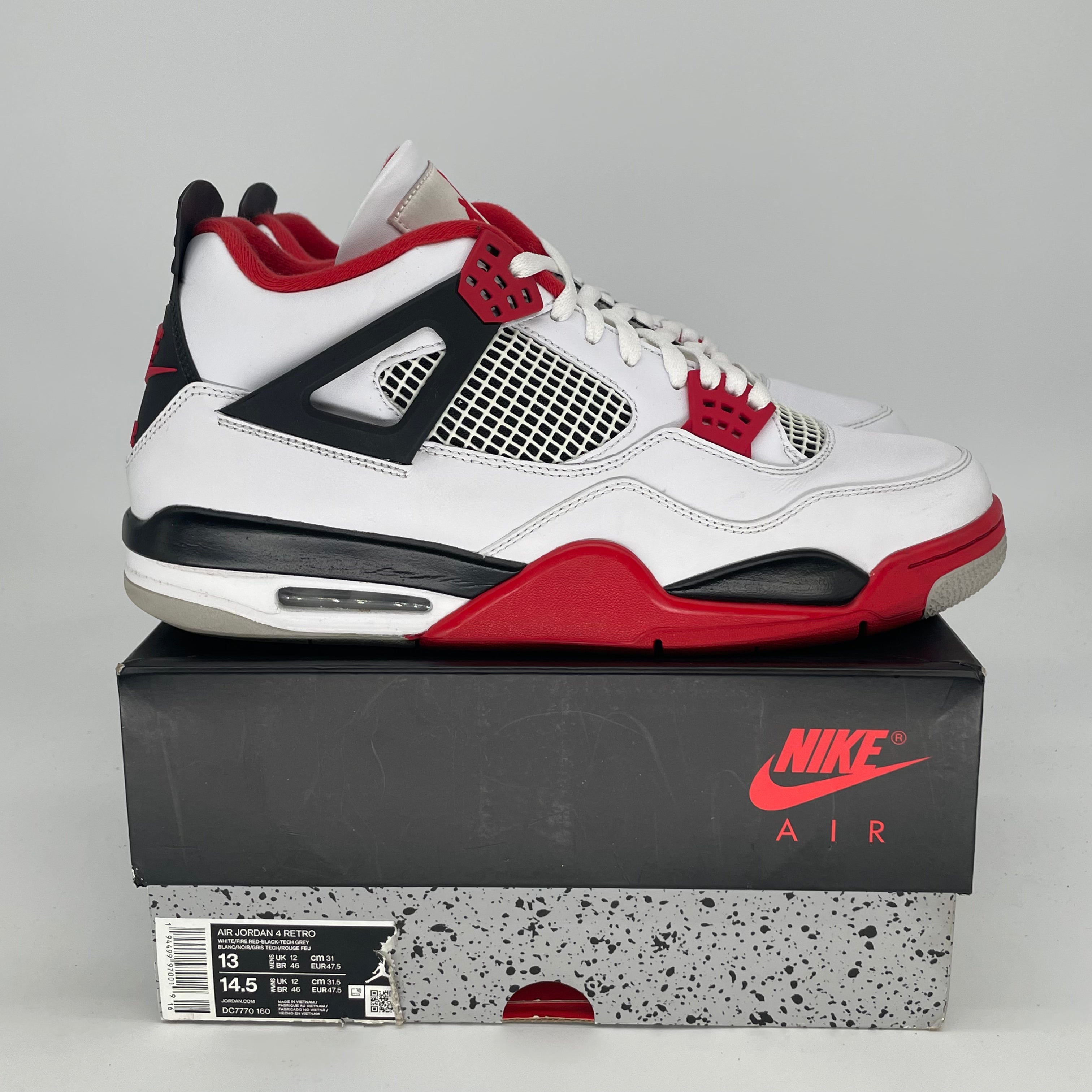 AIR JORDAN 4 FIRE RED DC7770-160 SIZE 13/14.5W