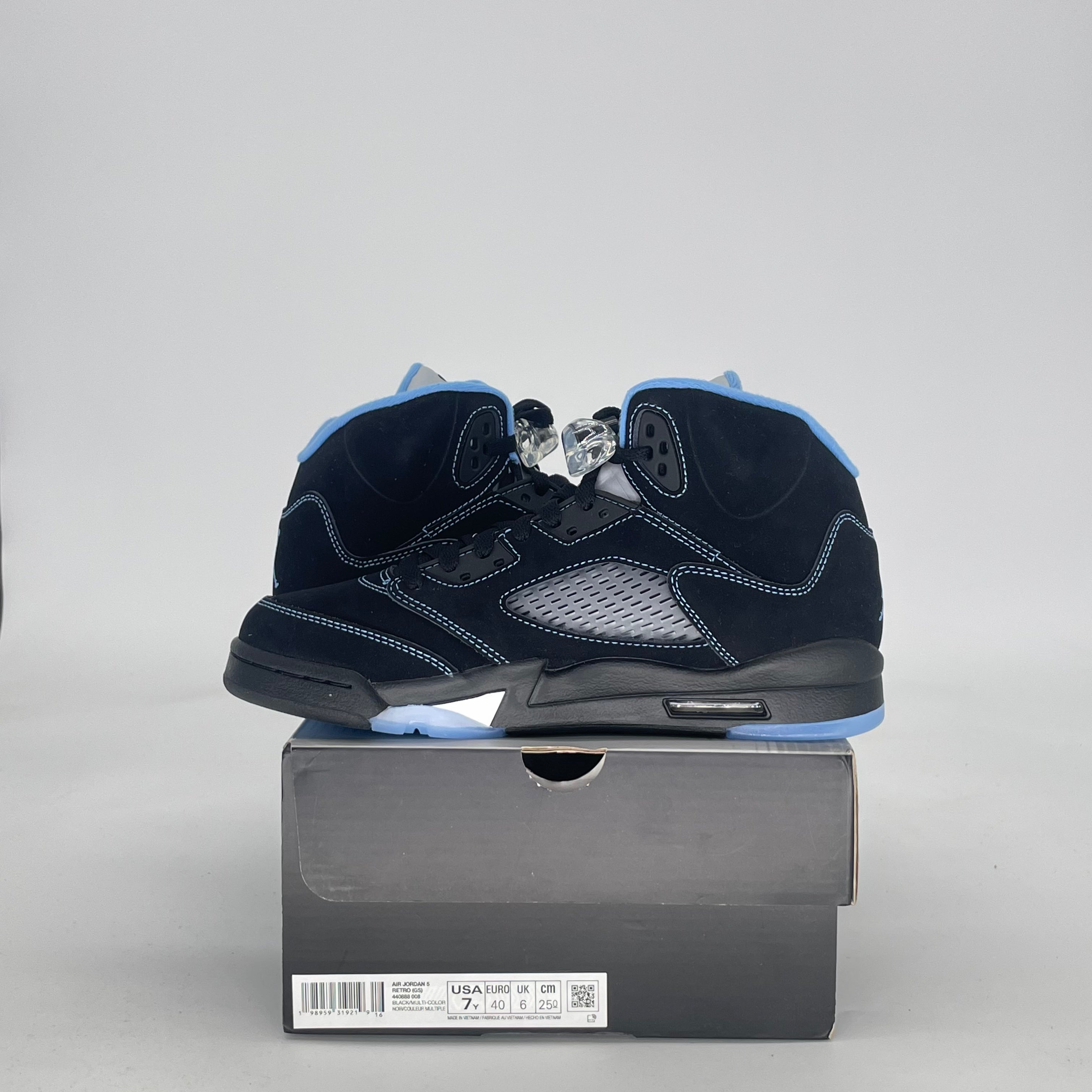 AIR JORDAN 5 BLACK UNIVERSITY BLUE 440888-008 SIZE 7/8.5W GS