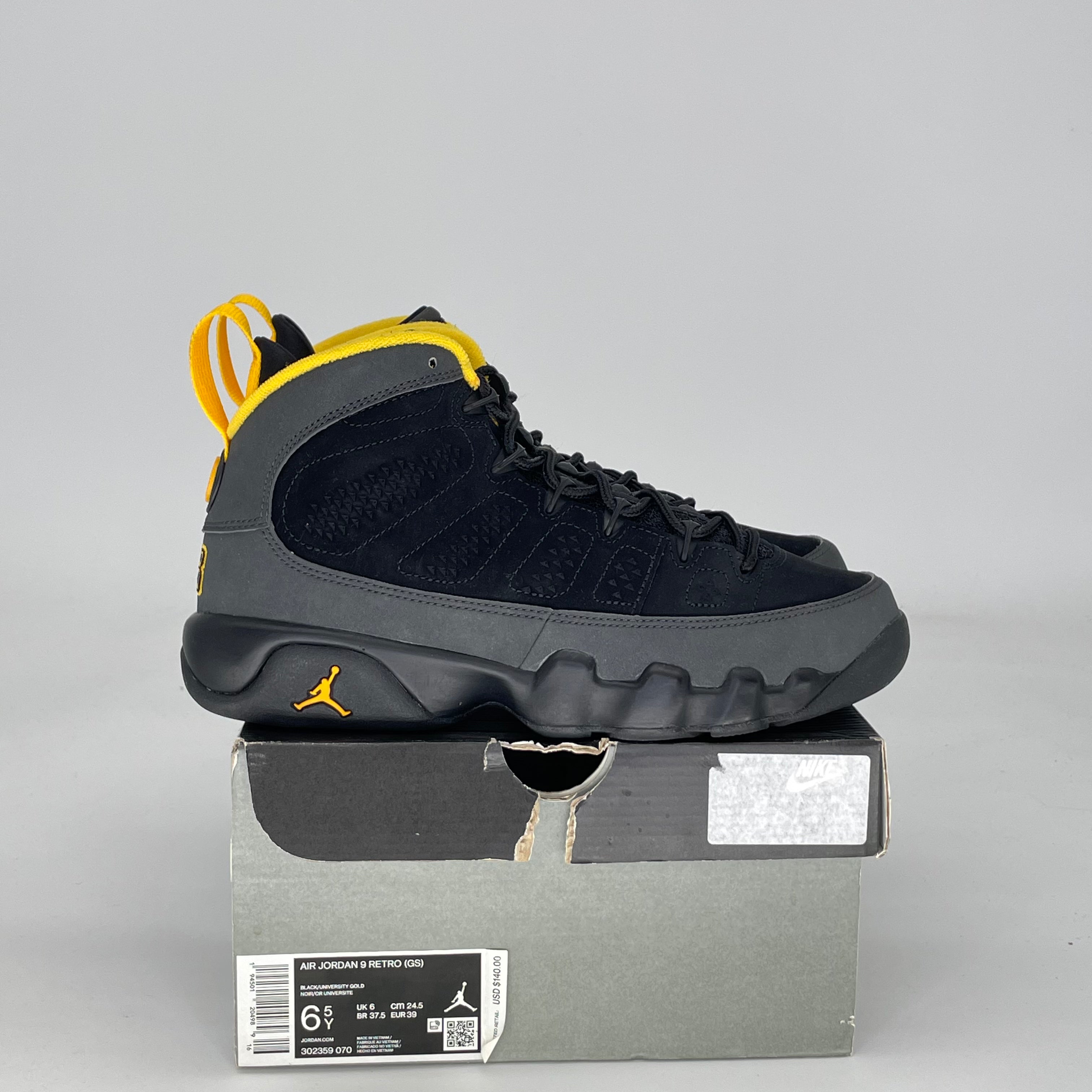AIR JORDAN 9 DARK CHARCOAL UNIVERSITY GOLD 302359-070 SIZE 6.5/8W GS