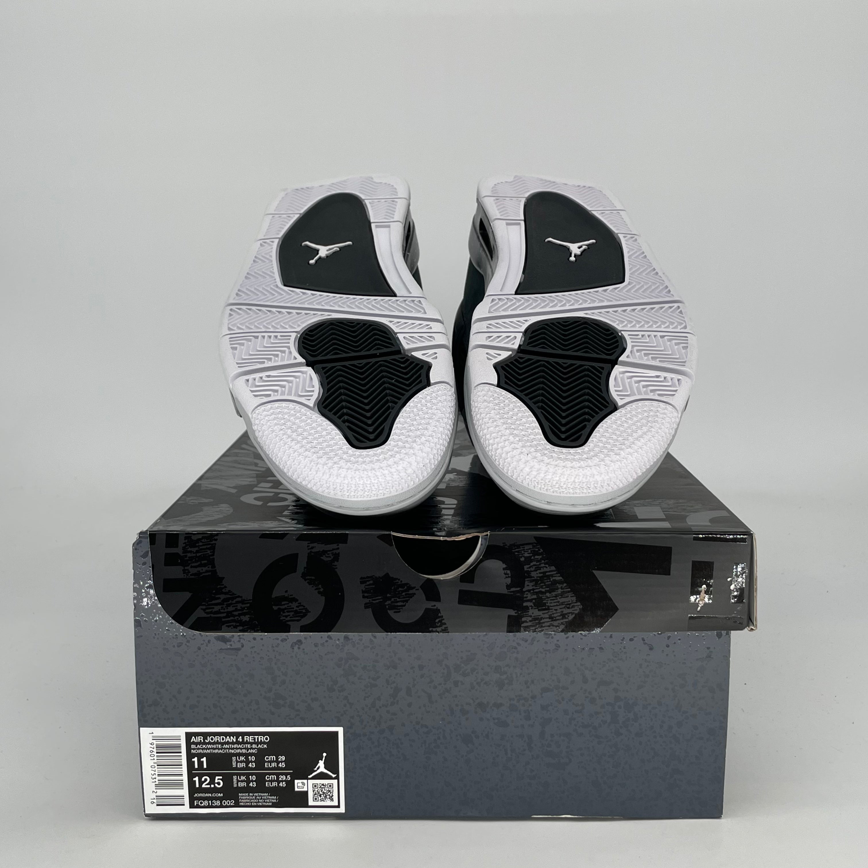 AIR JORDAN 4 FEAR FQ8138-002 SIZE 11/12.5W