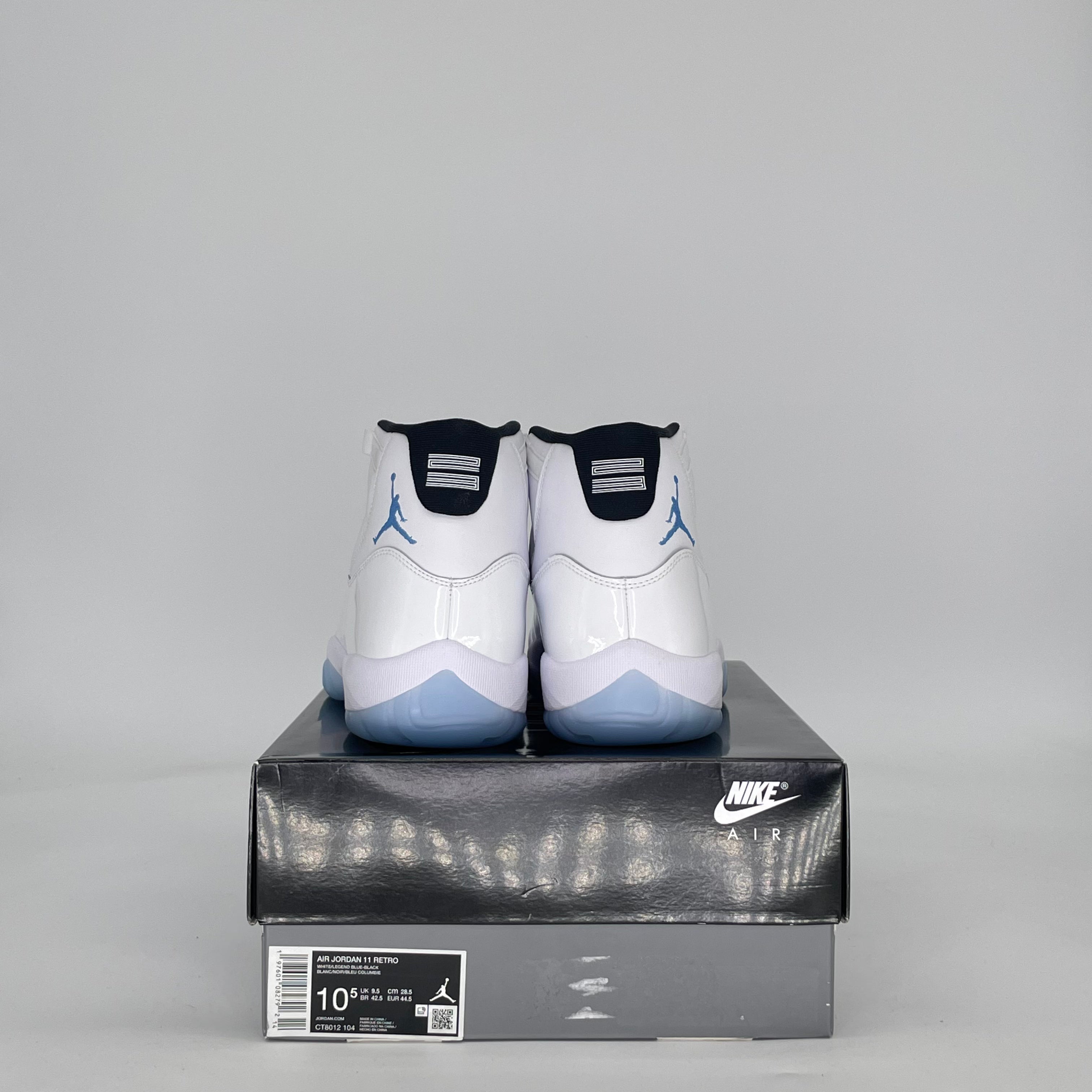 AIR JORDAN 11 LEGEND BLUE (2024) CT8012-104 SIZE 10.5/12W