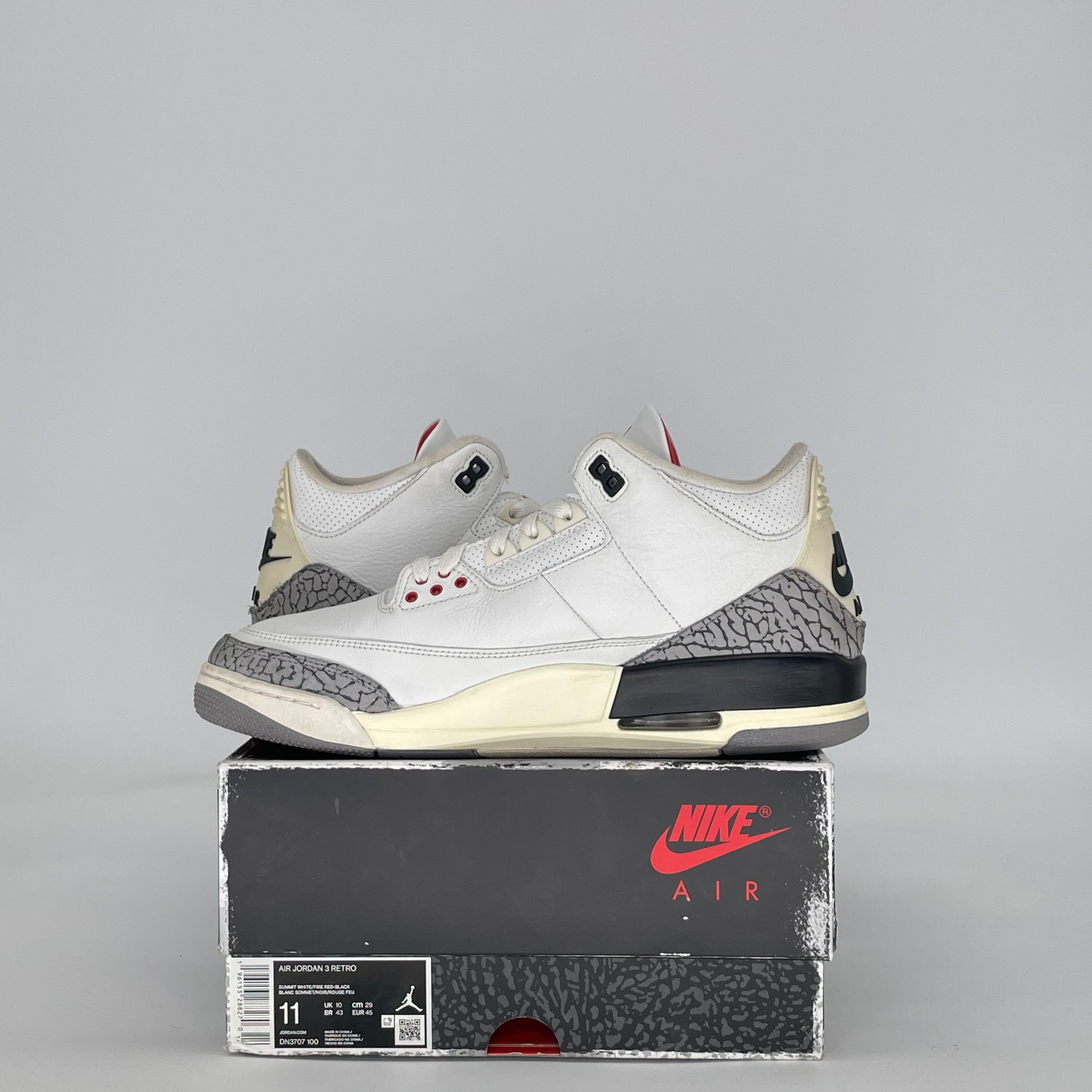 AIR JORDAN 3 WHITE CEMENT REIMAGINED DN3707-100 SIZE 11/12.5W
