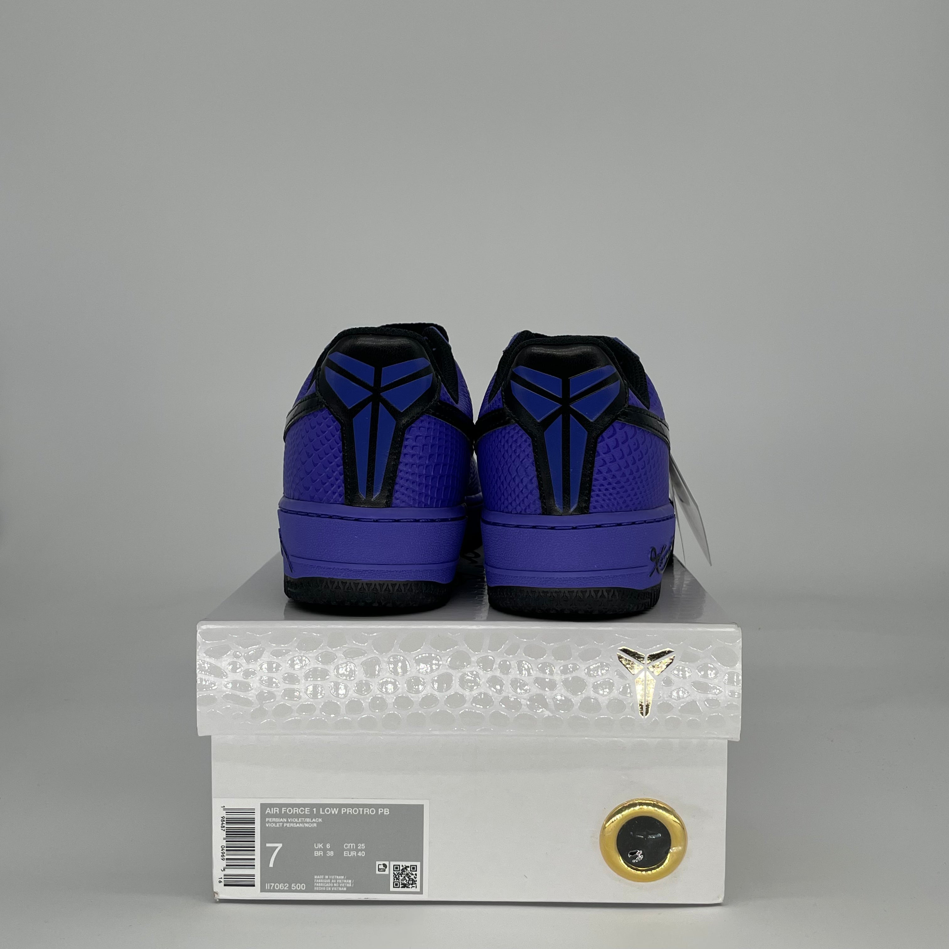 NIKE AIR FORCE 1 LOW PROTRO KOBE BRYANT X FC BARCELONA PERSIAN VIOLET II7062-500 SIZE 7/8.5W