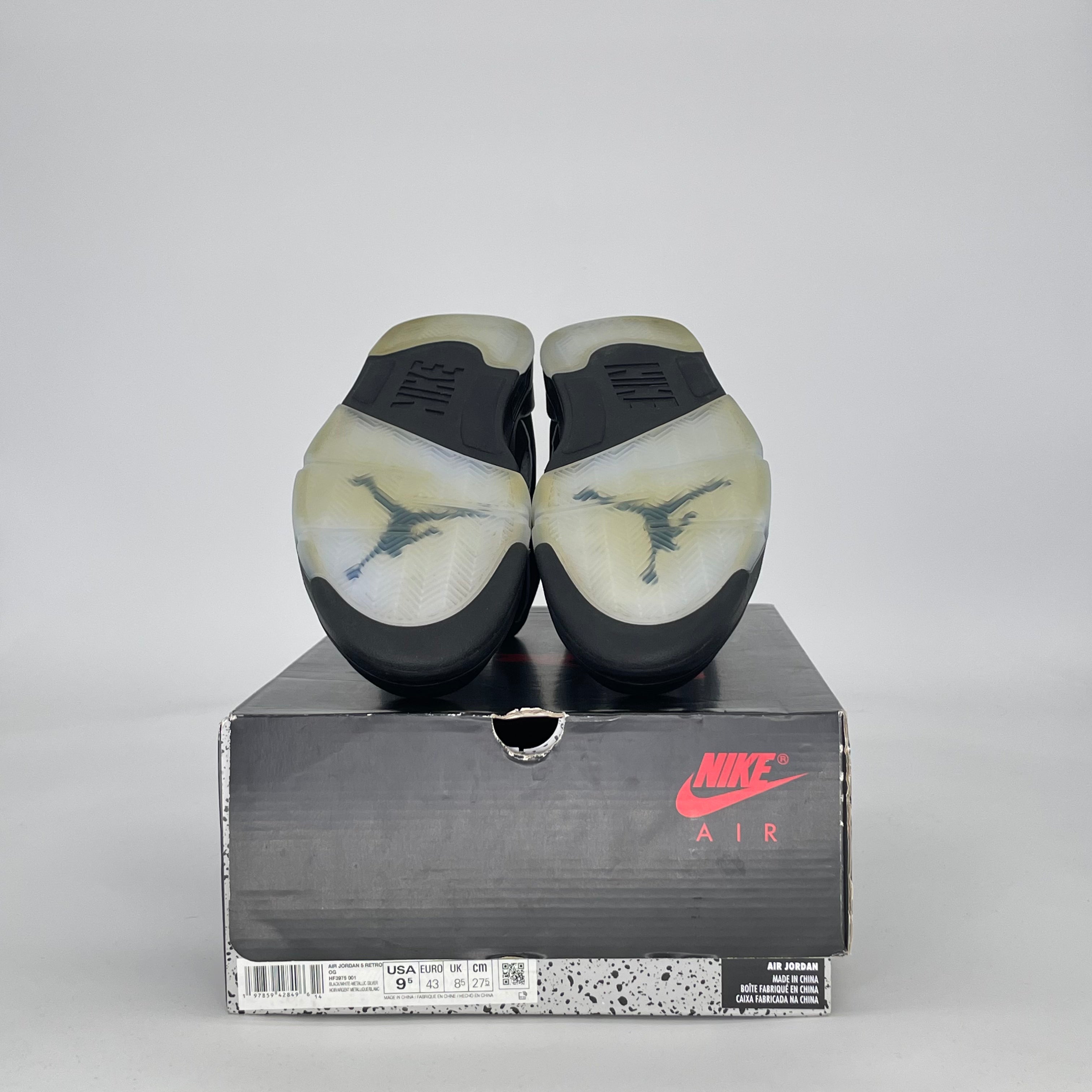 AIR JORDAN 5 BLACK METALLIC REIMAGINED HF3975-001 SIZE 9.5/11W