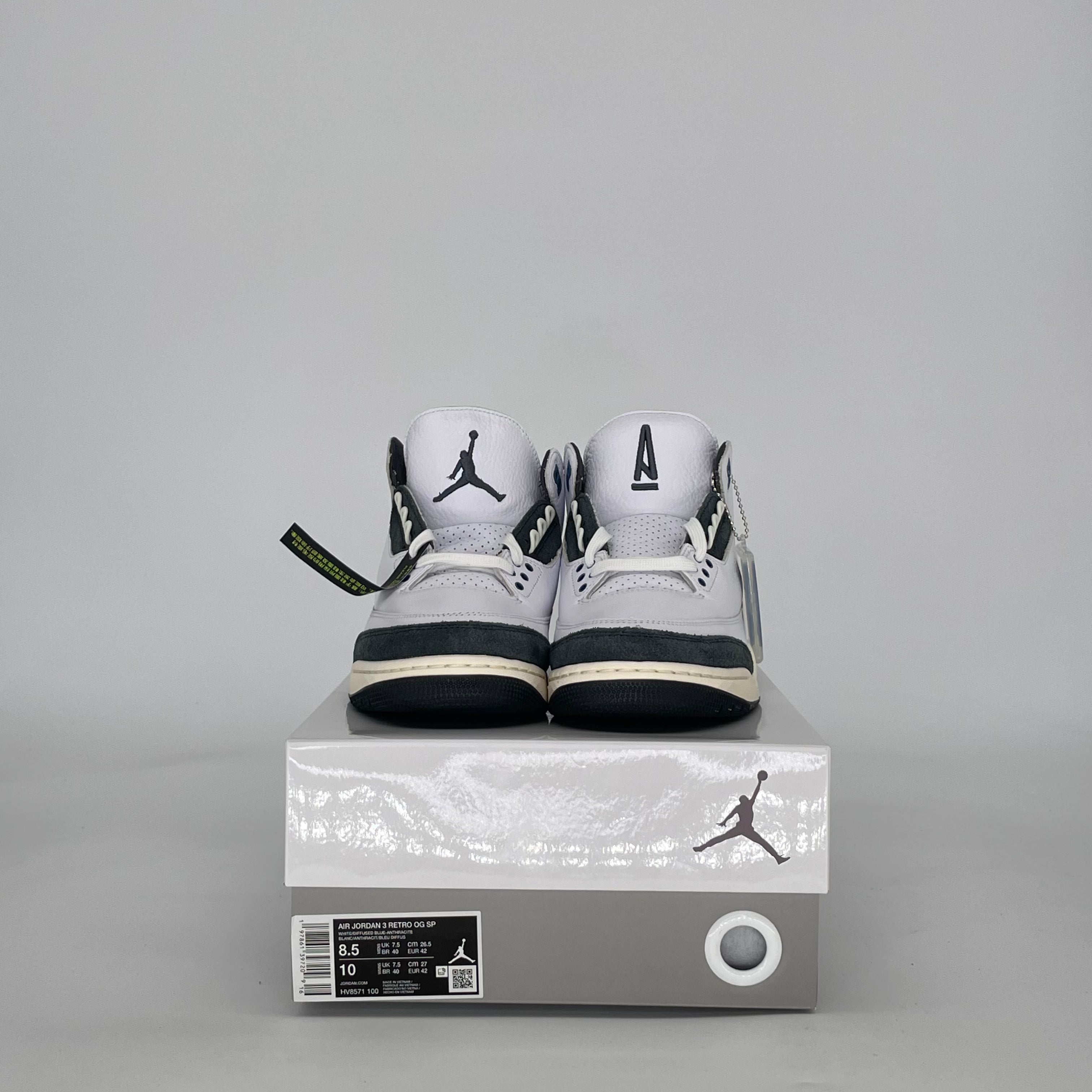 AIR JORDAN 3 A MA MANIERE DIFFUSED BLUE HV8571-100 SIZE 8.5/10W