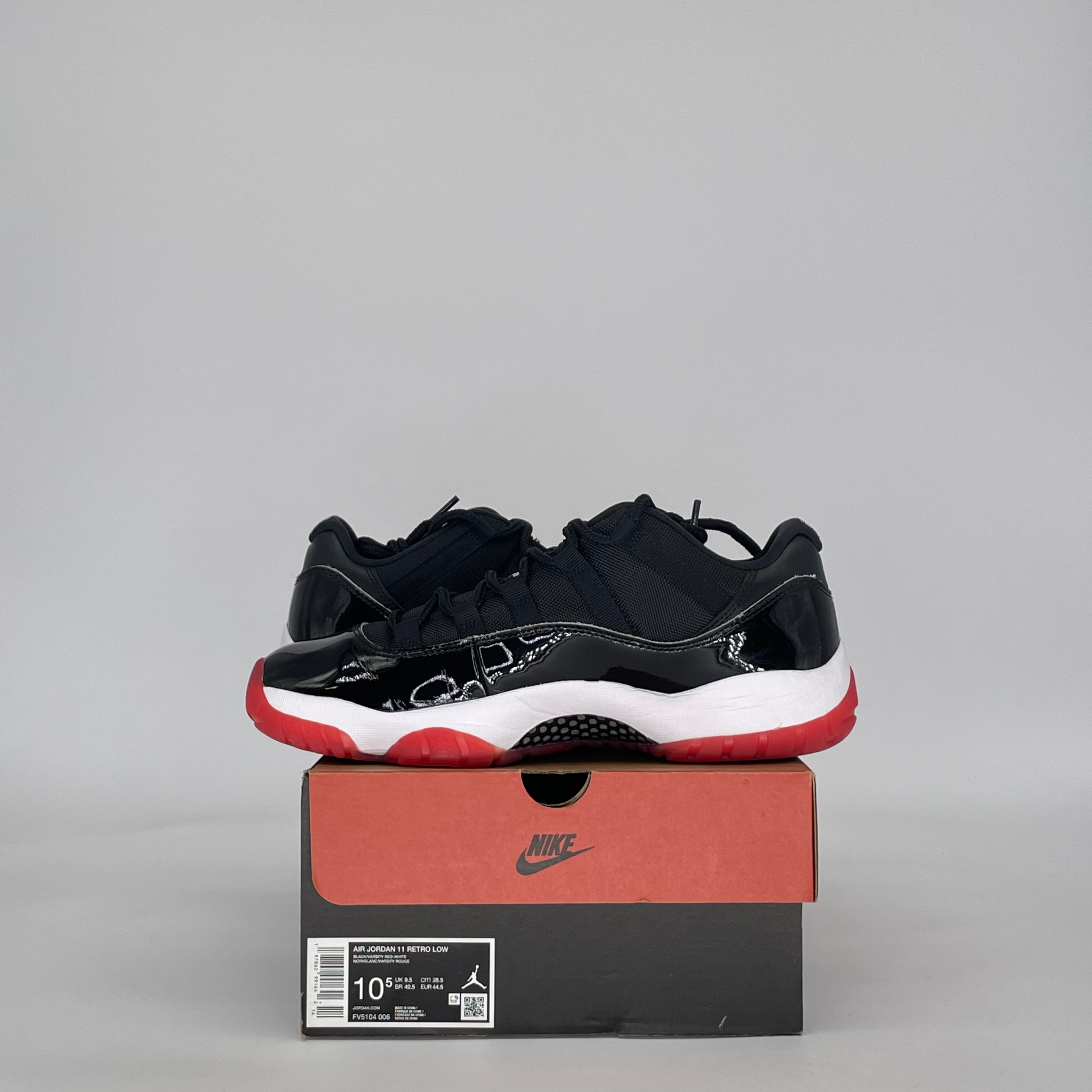 AIR JORDAN 11 LOW BRED FV5104-006 SIZE 10.5/12W