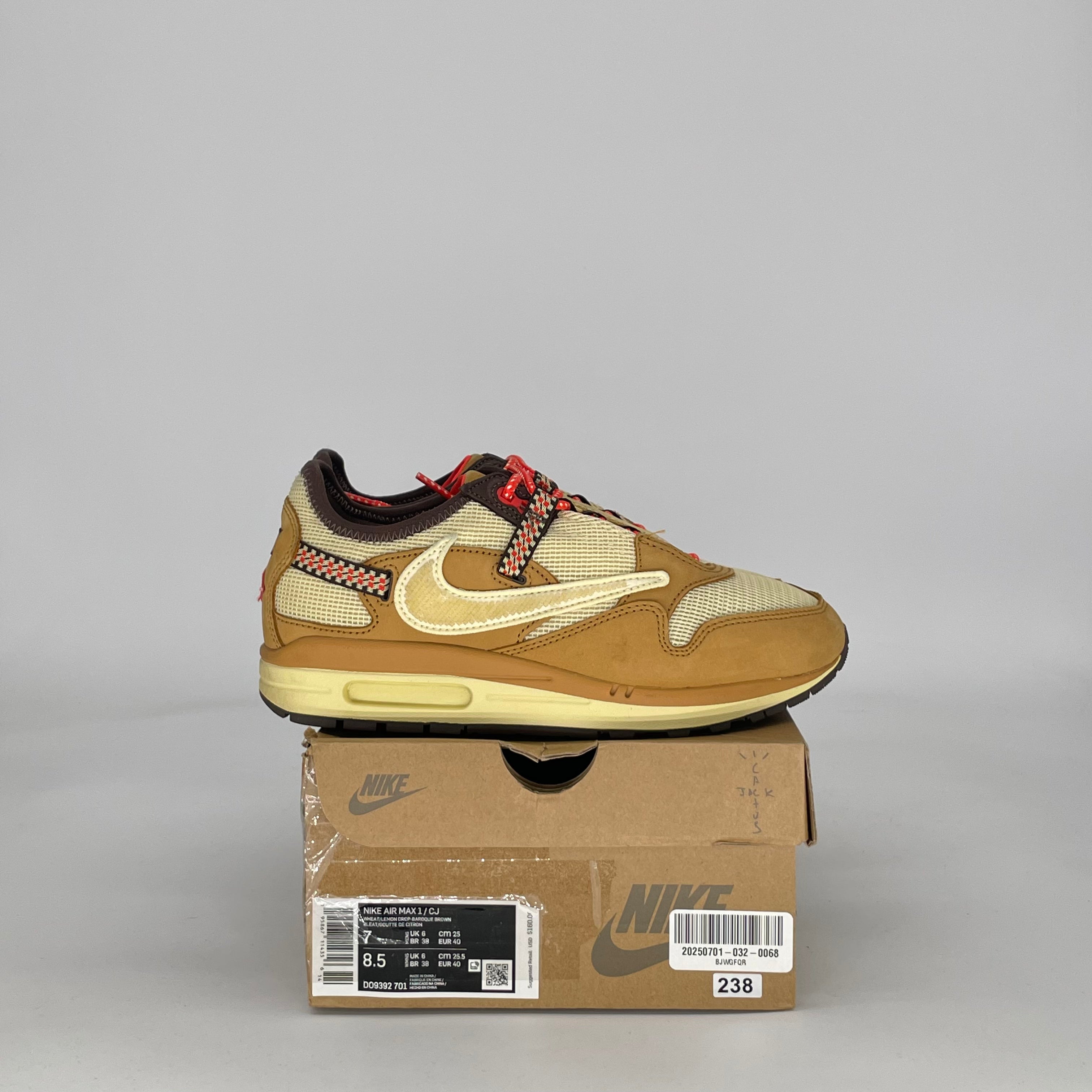 NIKE AIR MAX 1 TRAVIS SCOTT CACTUS JACK WHEAT LEMON DROP DO9392-701 SIZE 7/8.5W GS
