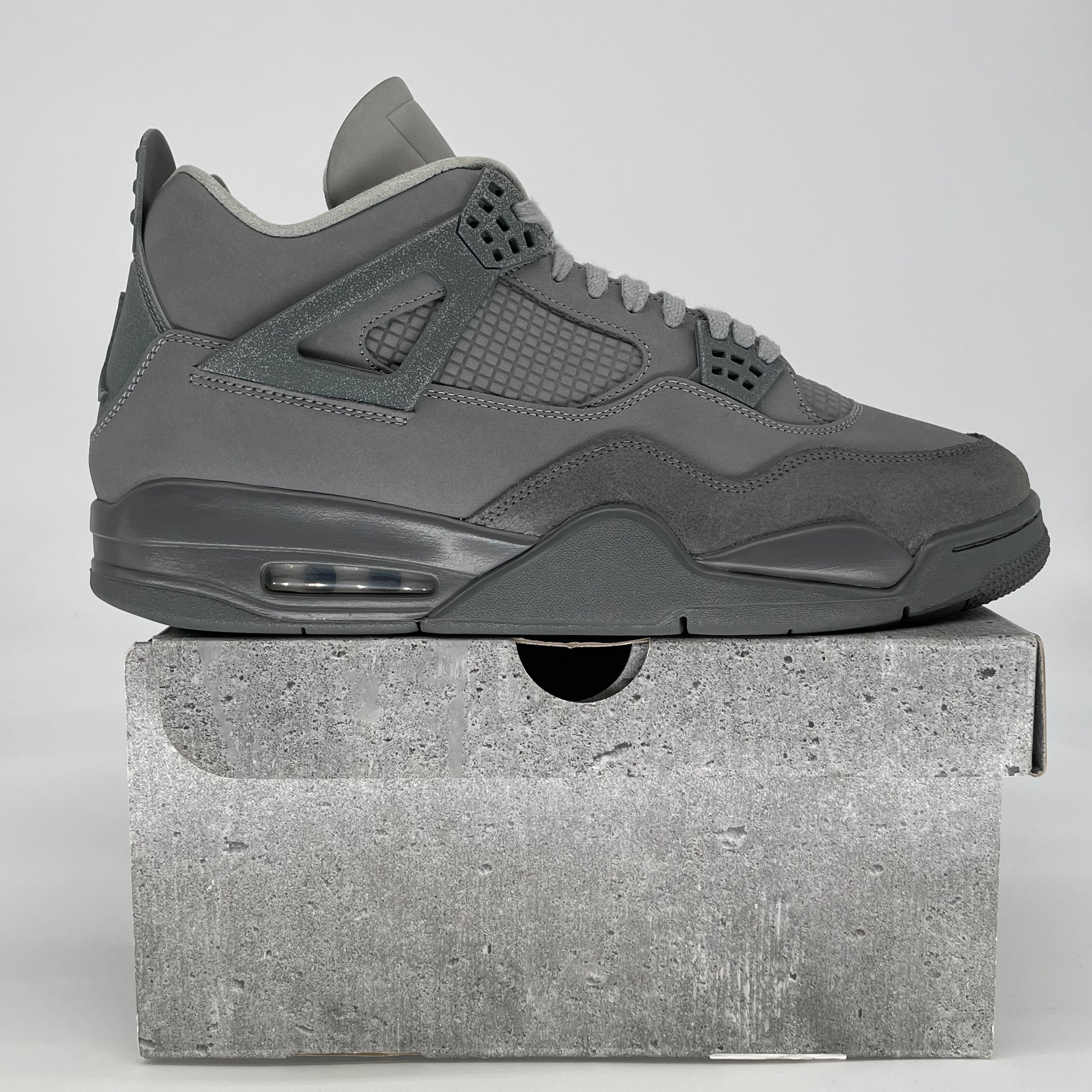 AIR JORDAN 4 WET CEMENT FQ7928-001 SIZE 13/14.5W