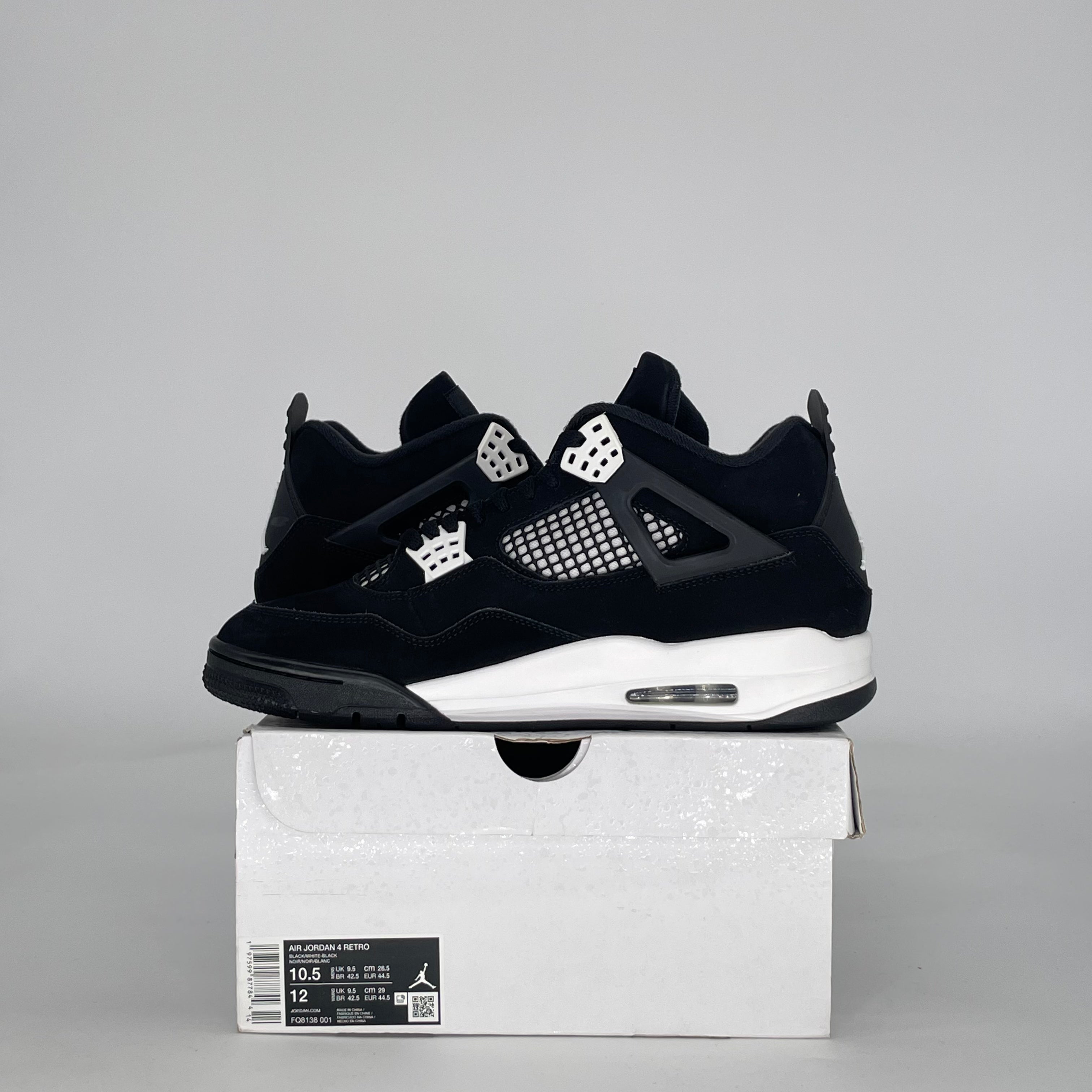 AIR JORDAN 4 WHITE THUNDER FQ8138-001 SIZE 10.5/12W