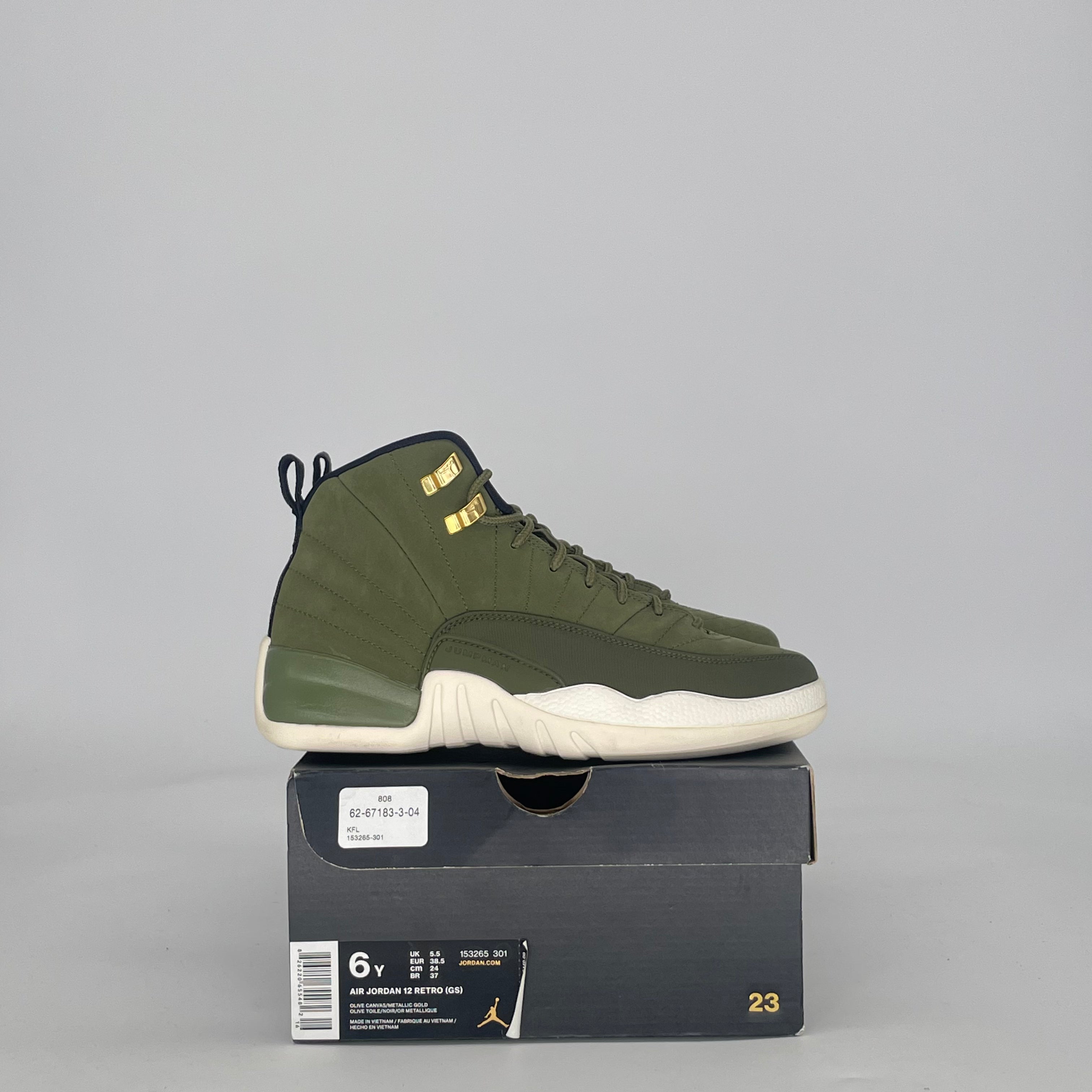AIR JORDAN 12 CHRIS PAUL CLASS OF 2003 153265-301 SIZE 6/7.5W GS