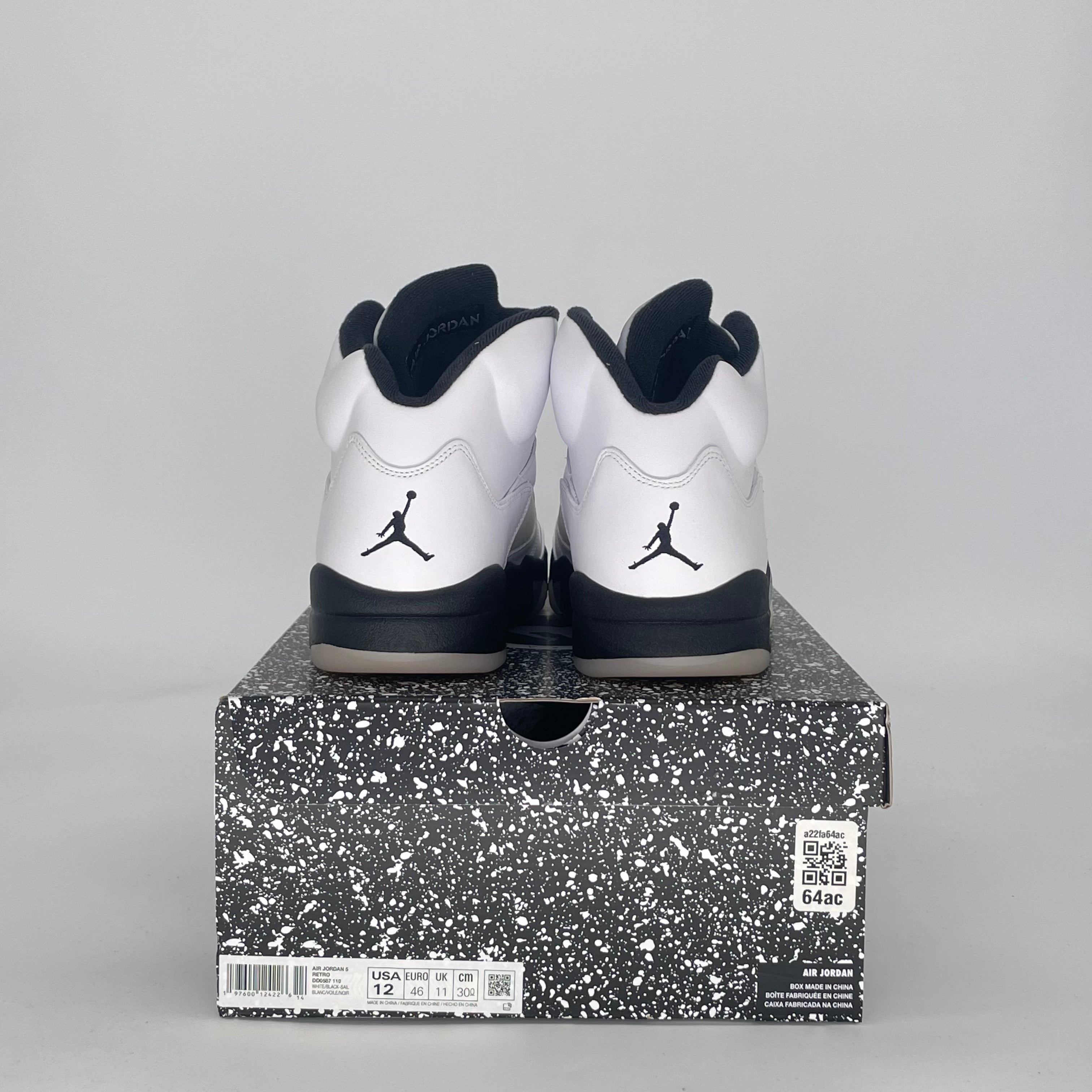 AIR JORDAN 5 REVERSE METALLIC DD0587-110 SIZE 12/13.5W