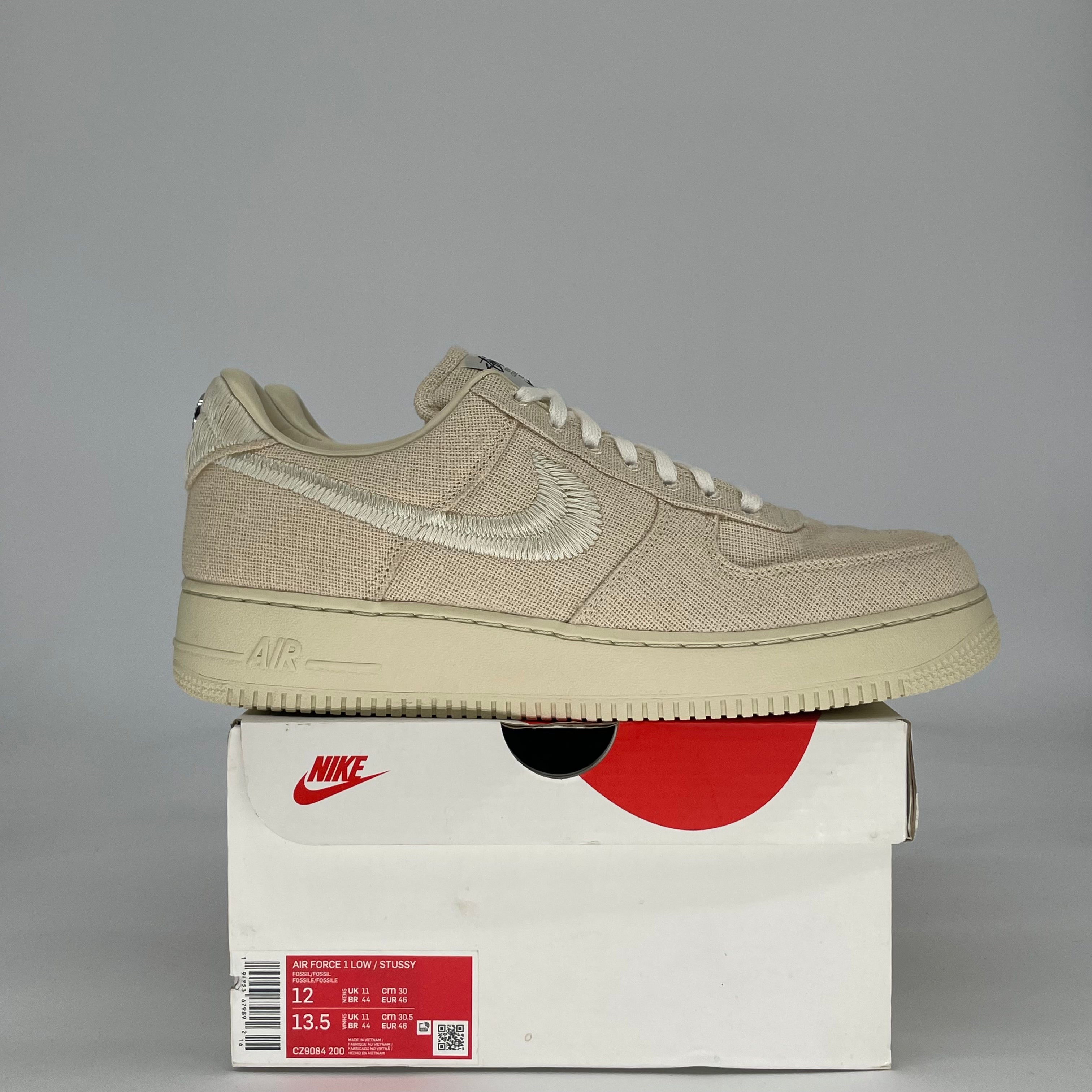 NIKE AIR FORCE 1 LOW STUSSY FOSSIL CZ9084-200 SIZE 12/13.5W