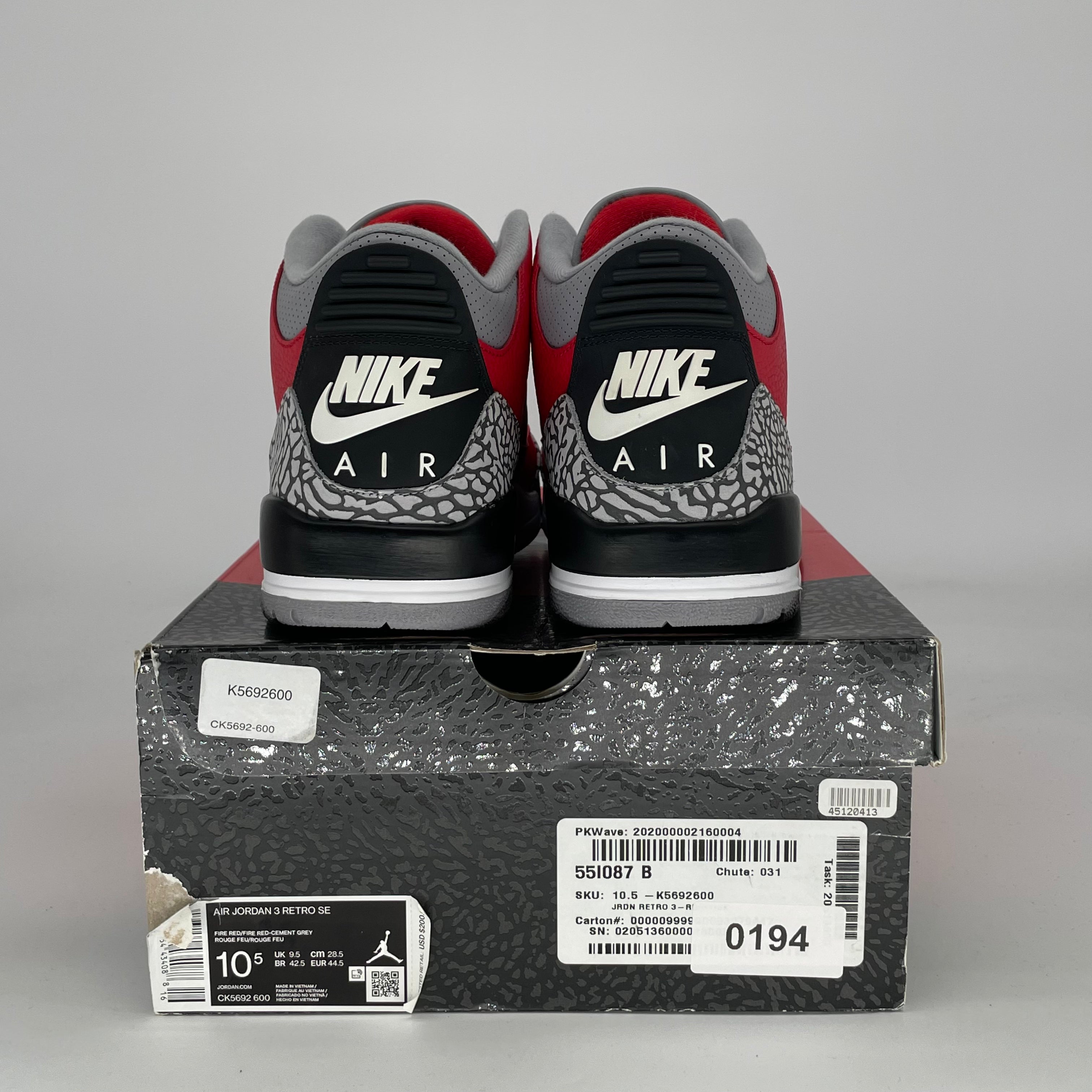 AIR JORDAN 3 UNITE CK5692-600 SIZE 10.5/12W