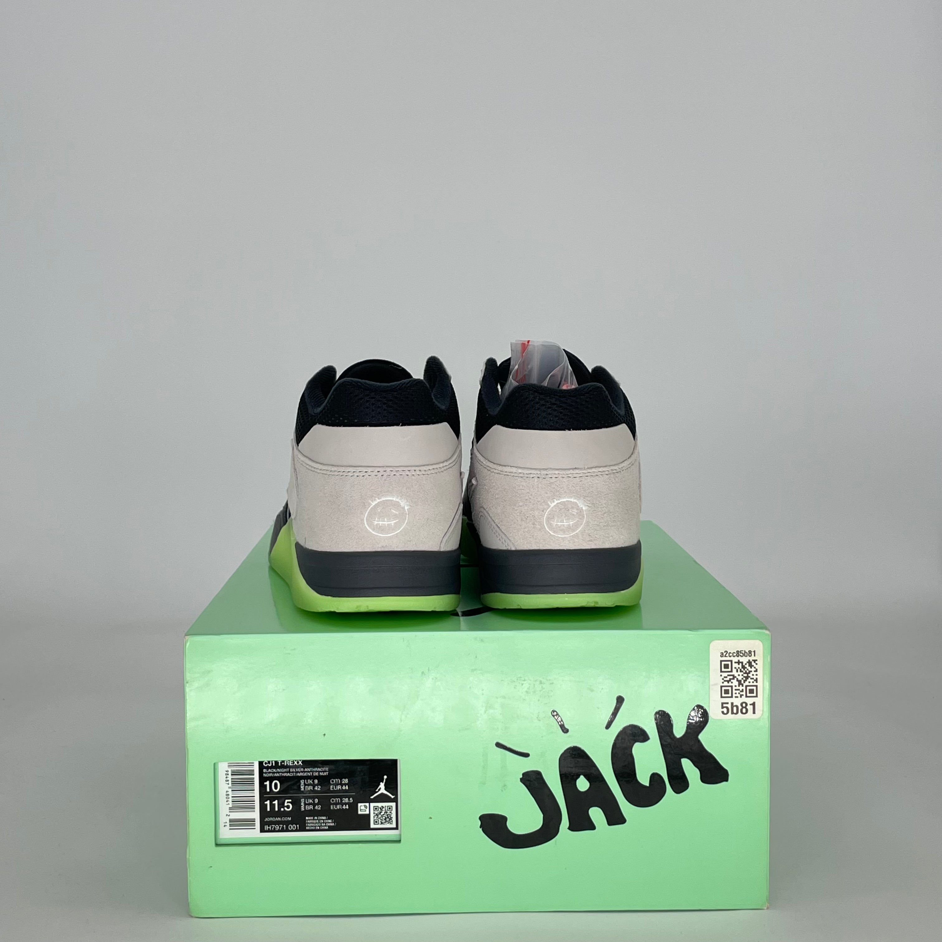 AIR JORDAN JUMPMAN JACK TR X TRAVIS SCOTT CHASE B NIGHT SILVER IH7971-001 SIZE 10.5/12W