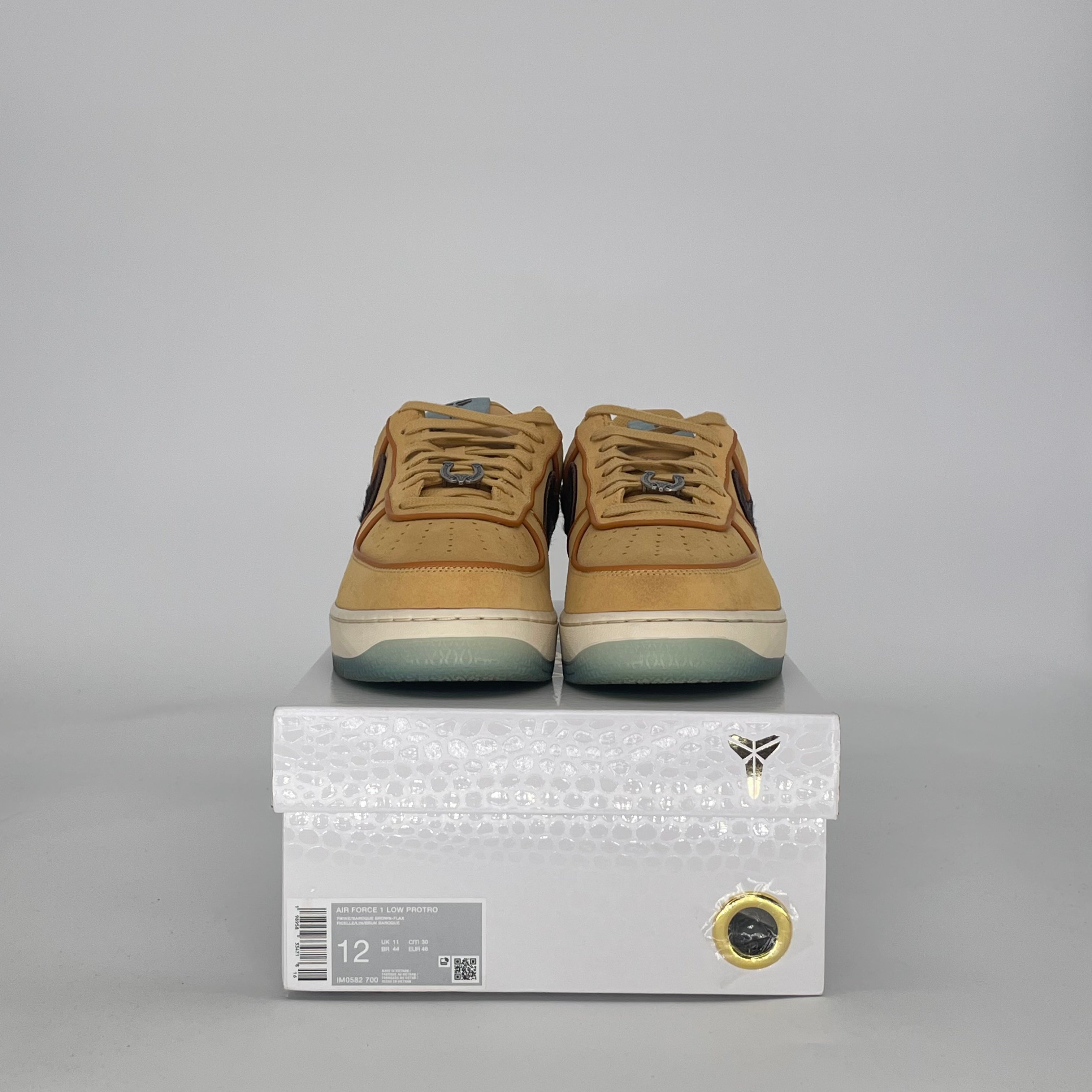 NIKE AIR FORCE 1 LOW PROTRO KOBE BRYANT SIEMPRE HERMANOS IM0582-700 SIZE 12/13.5W