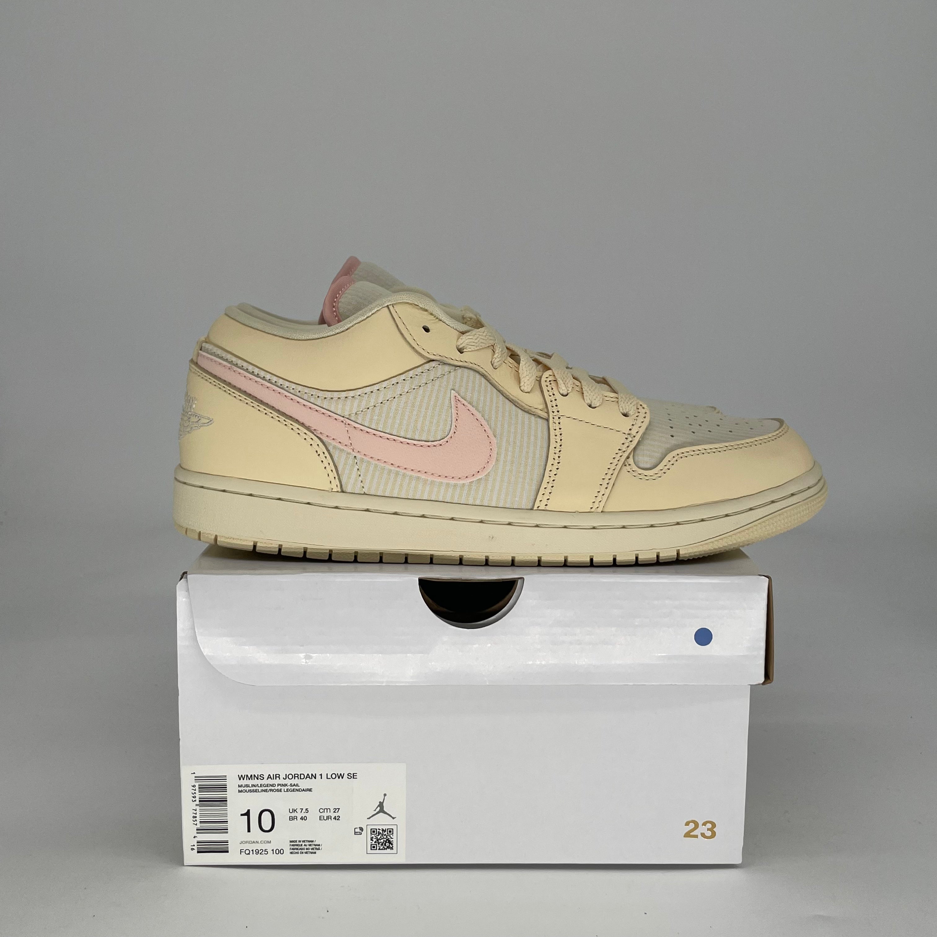 AIR JORDAN 1 LOW SEERSUCKER W FQ1925-100 SIZE 8.5/10W