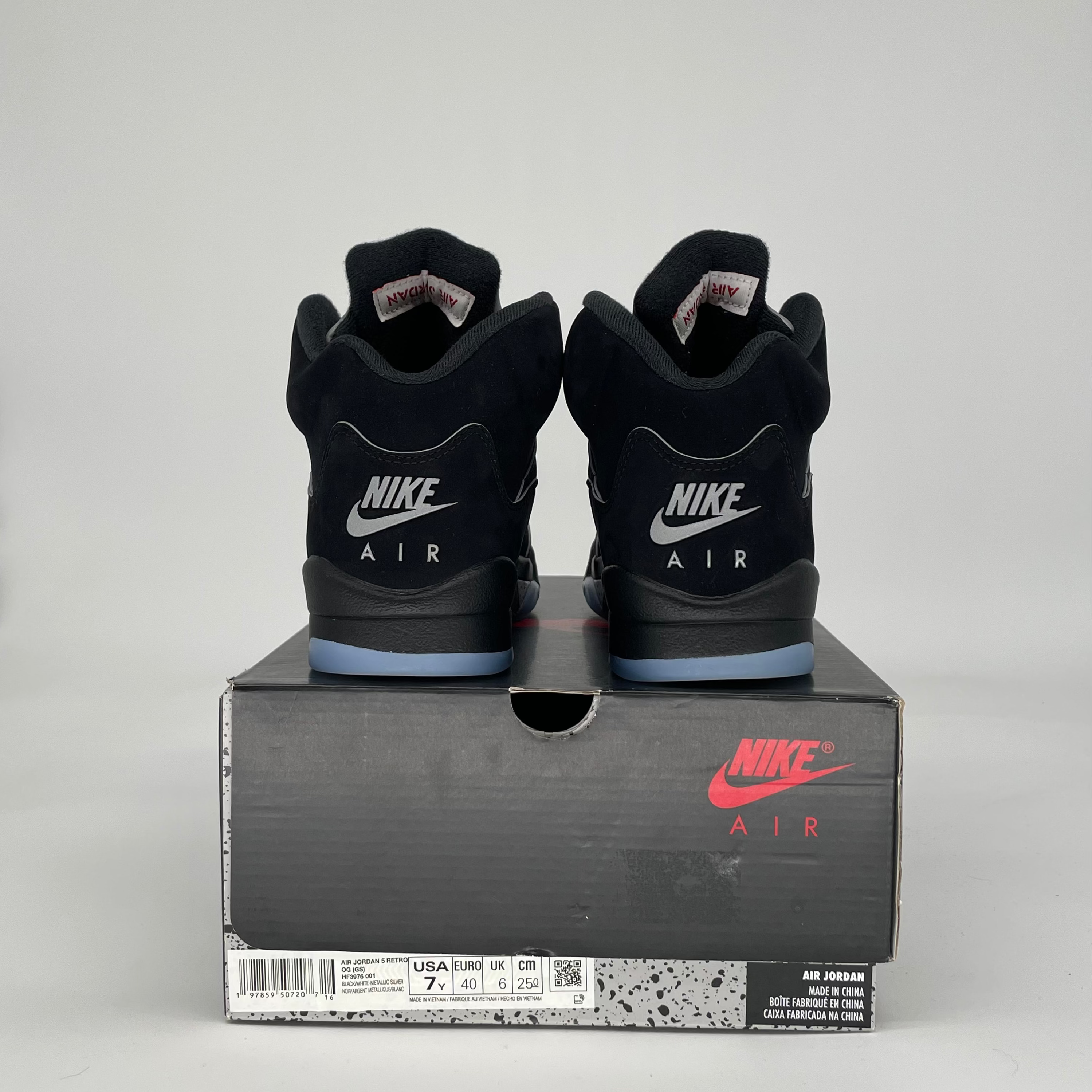 AIR JORDAN 5 BLACK METALLIC REIMAGINED HF3976-001 SIZE 7/8.5W