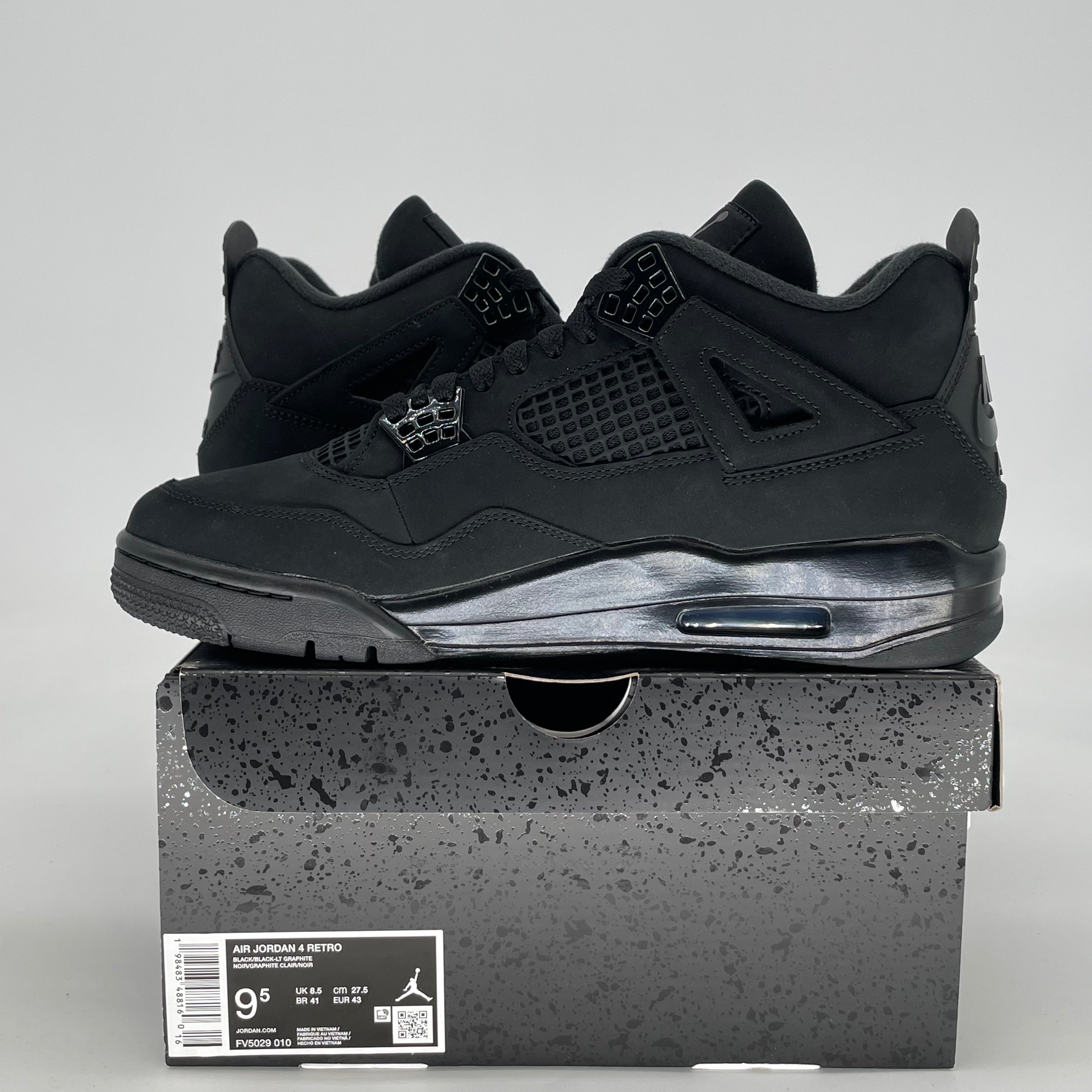 AIR JORDAN 4 BLACK CAT FV5029-010 SIZE 9.5/11W