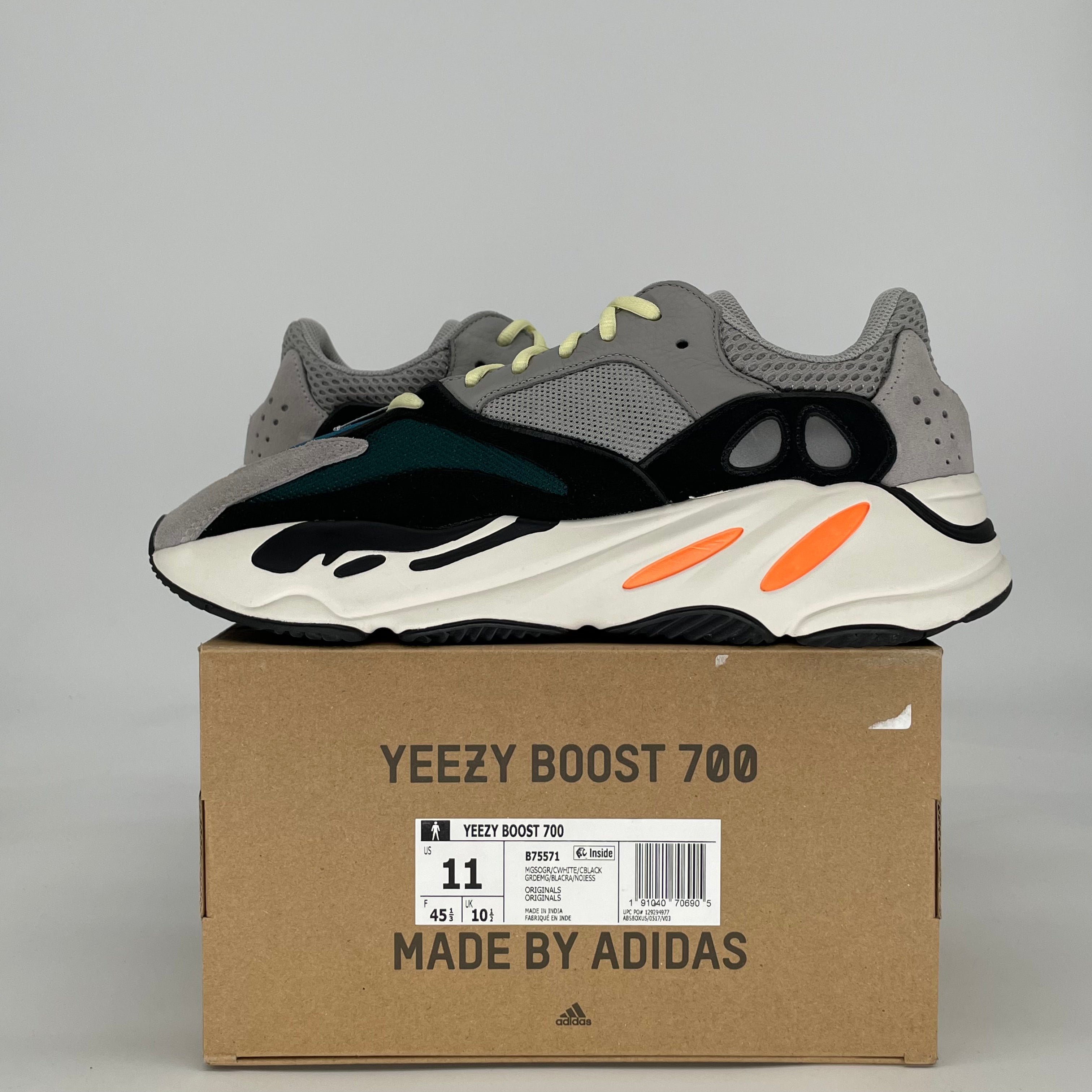 ADIDAS YEEZY 700 WAVE RUNNER B75571 SIZE 11/12.5W