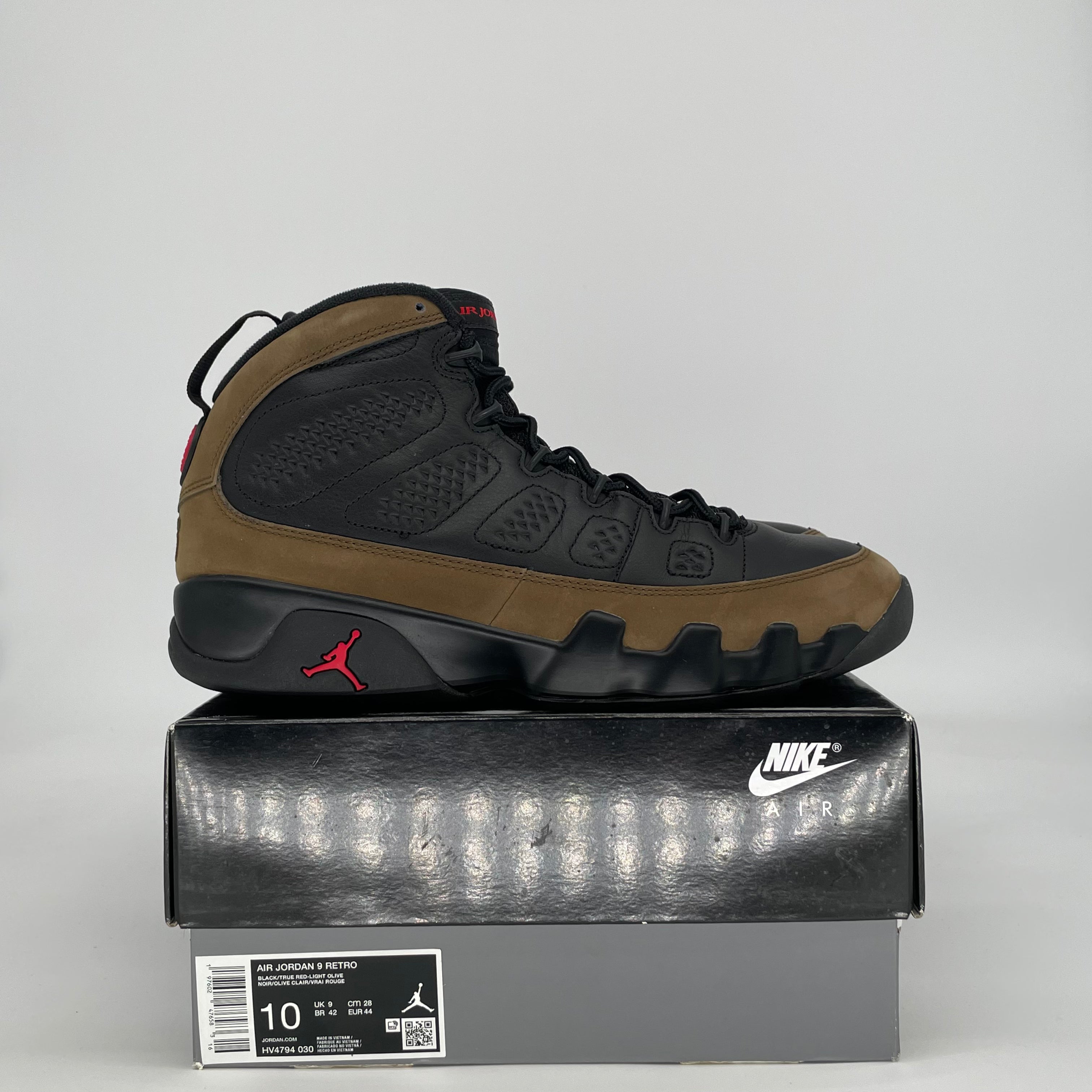 AIR JORDAN 9 OLIVE HV4794-030 SIZE 10/11.5W