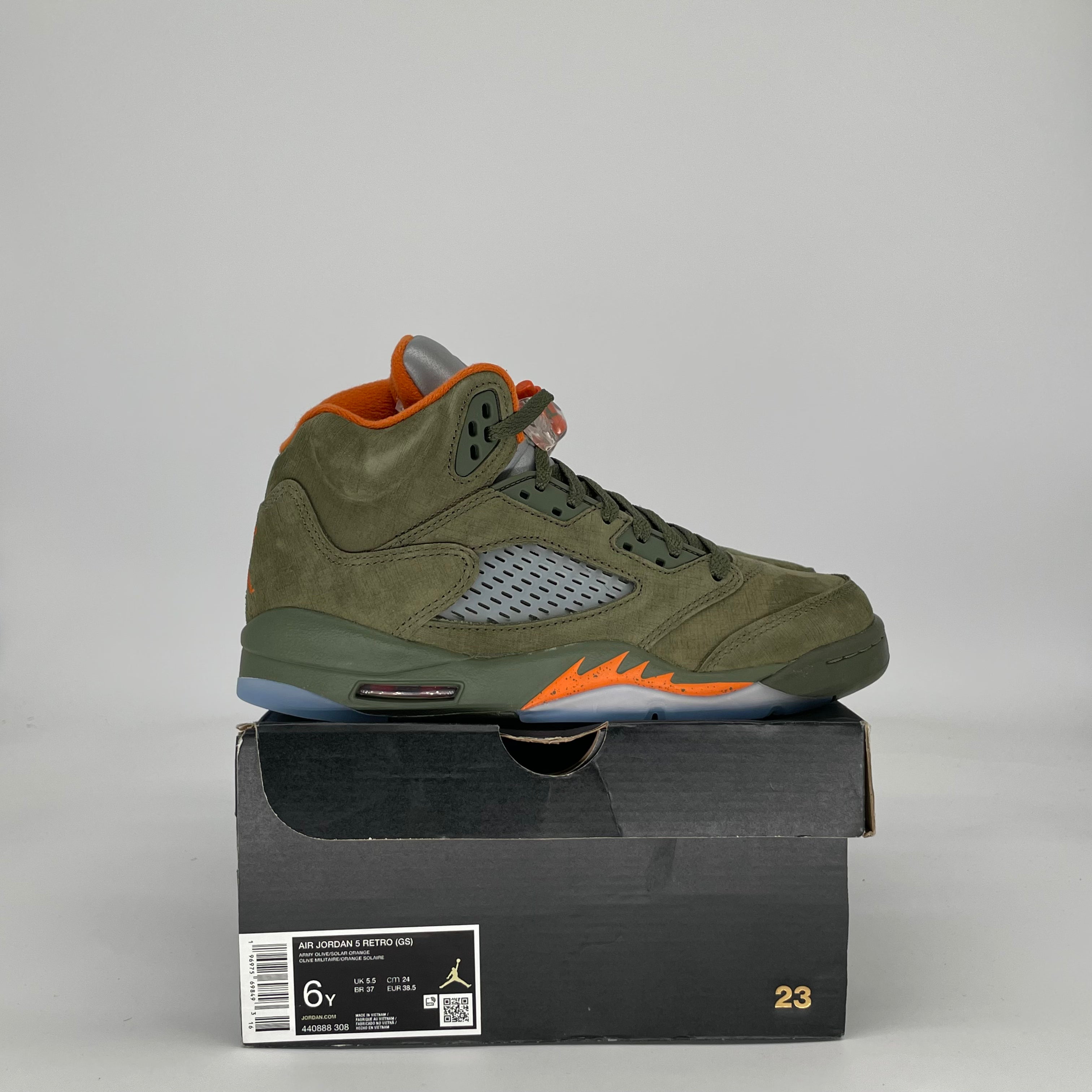 AIR JORDAN 5 OLIVE 440888-308 SIZE 6/7.5W