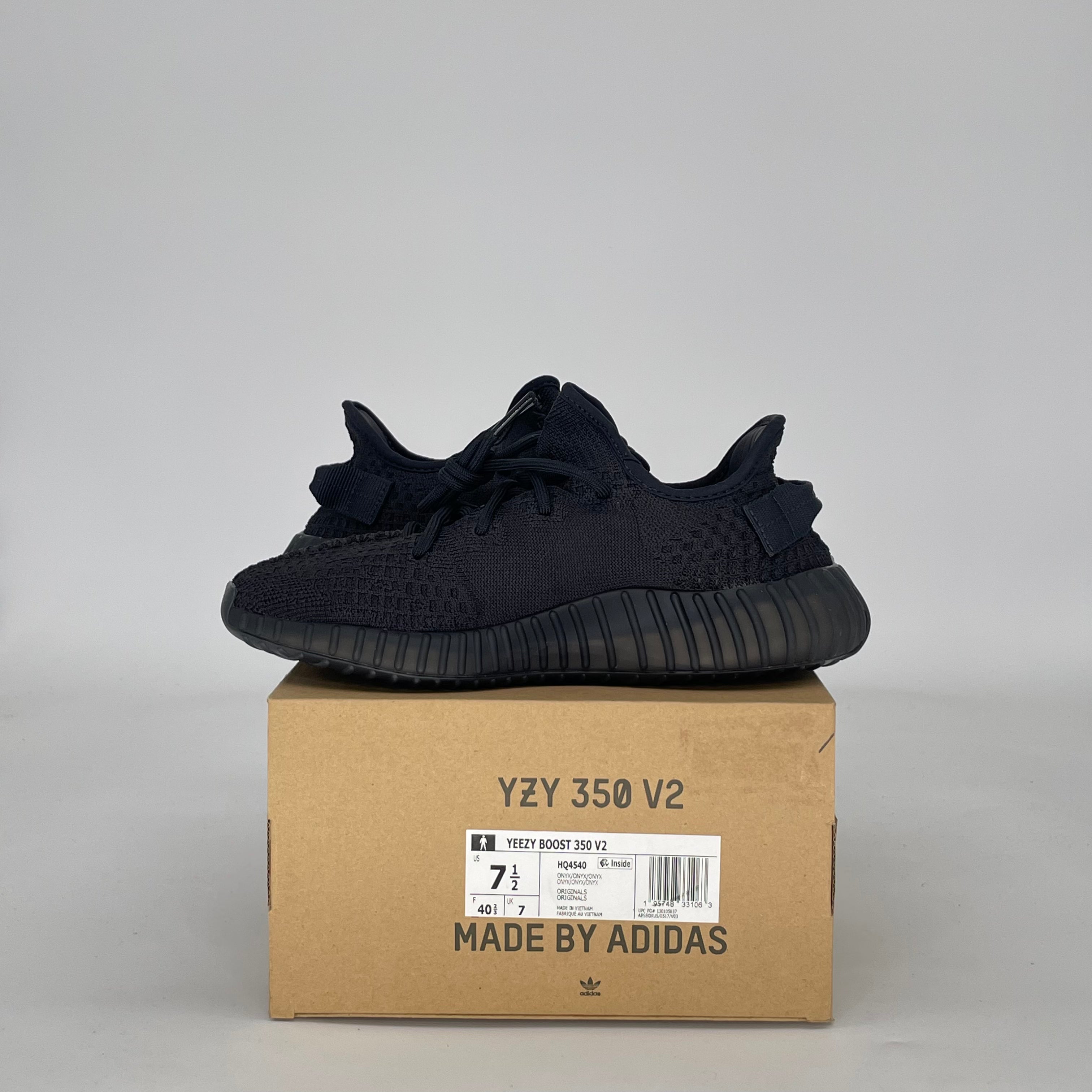 ADIDAS YEEZY BOOST 350 V2 ONYX HQ4540 SIZE 7.5/9W GS