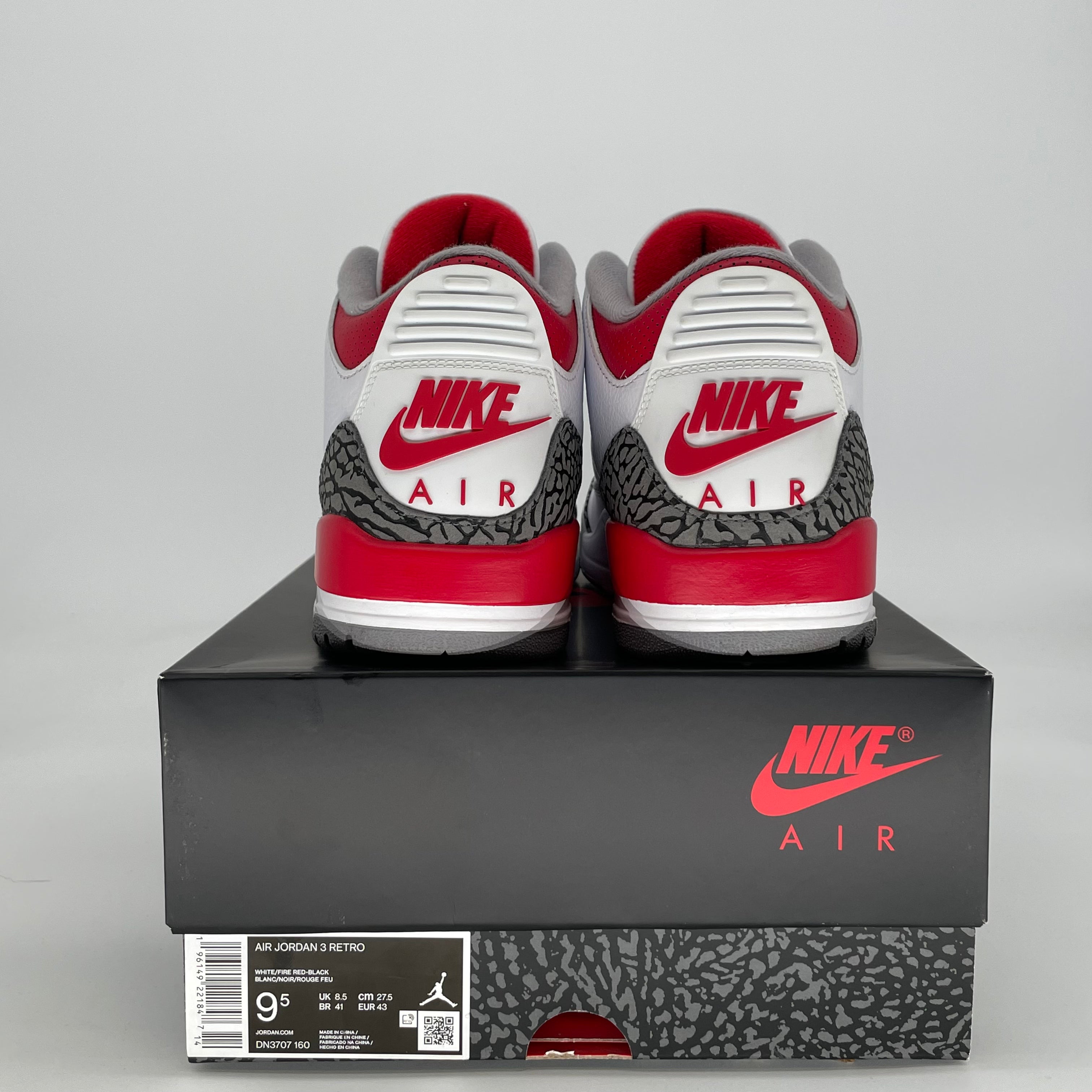 AIR JORDAN 3 FIRE RED DN3707-160 SIZE 9.5/11W