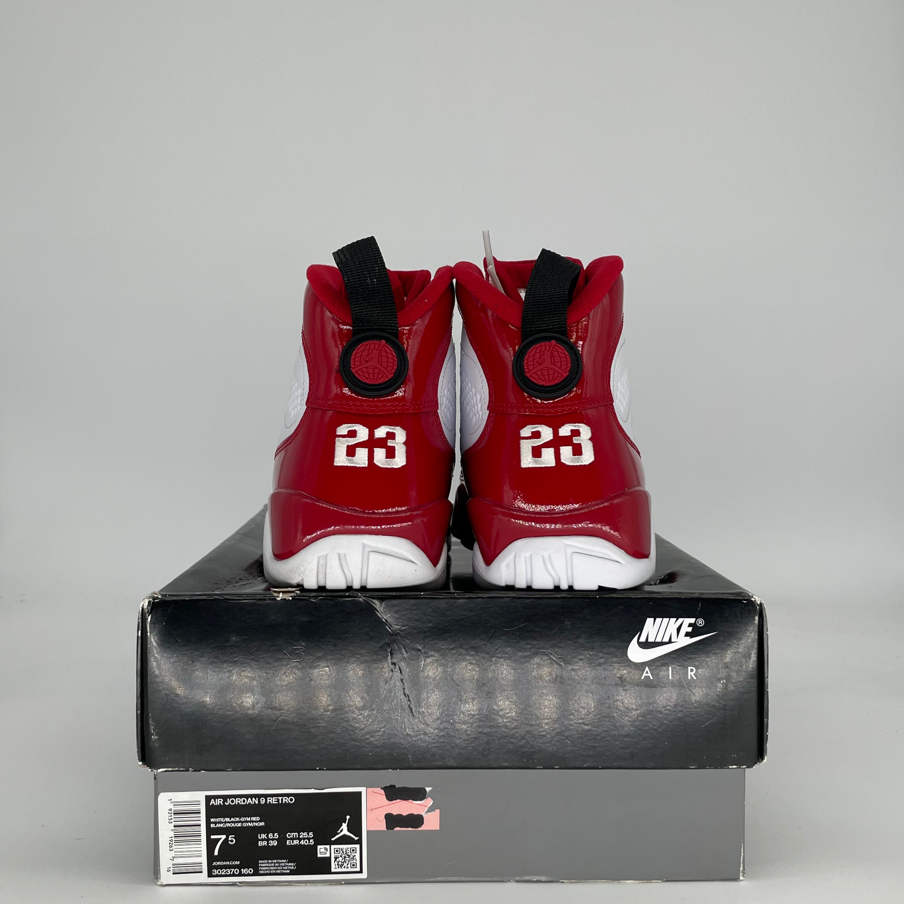 AIR JORDAN 9 WHITE GYM RED 302370-160 SIZE 7.5/9W