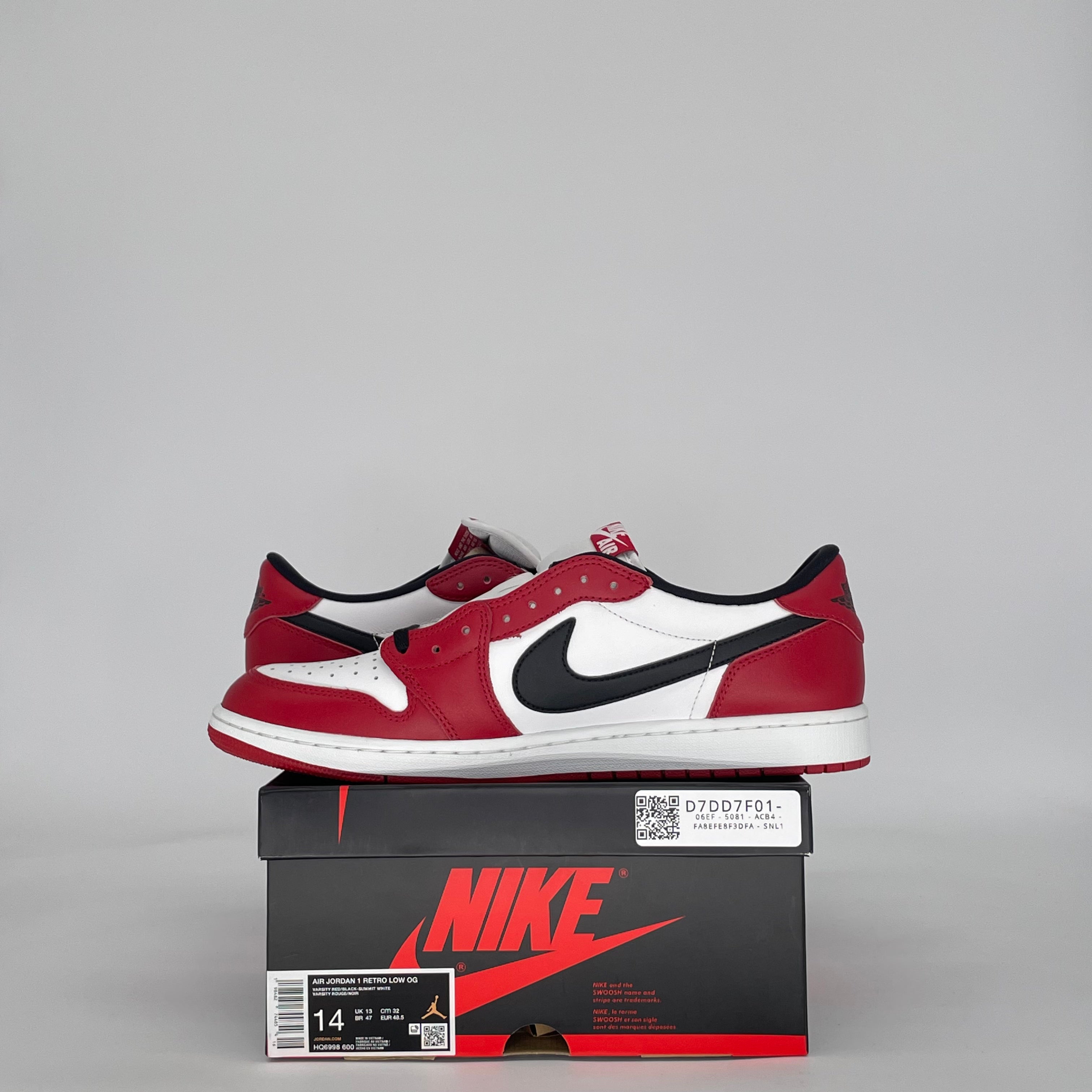 AIR JORDAN 1 LOW CHICAGO HQ6998-600 SIZE 14/15.5W