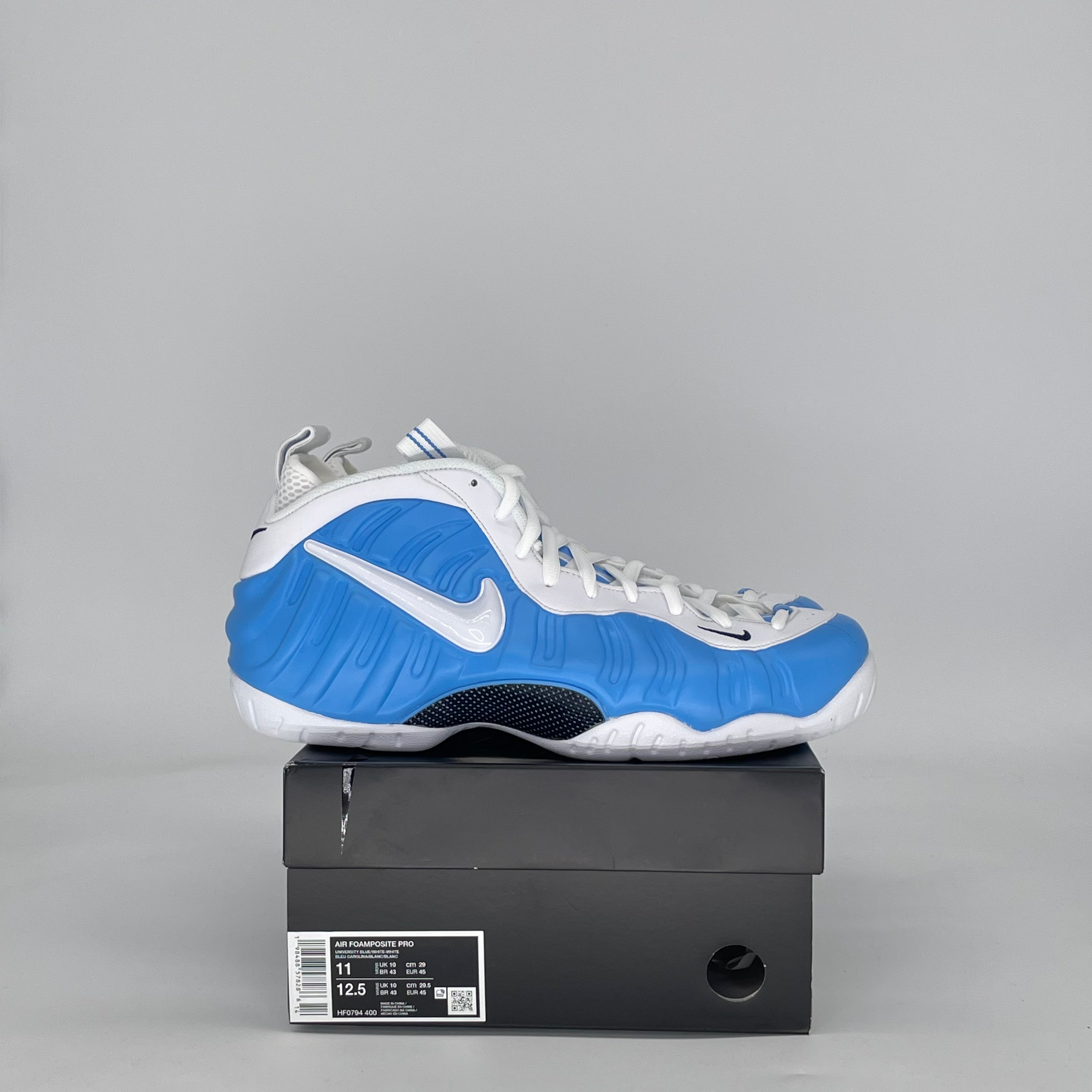NIKE AIR FOAMPOSITE PRO UNIVERSITY BLUE HF0794-400 SIZE 11/12.5W