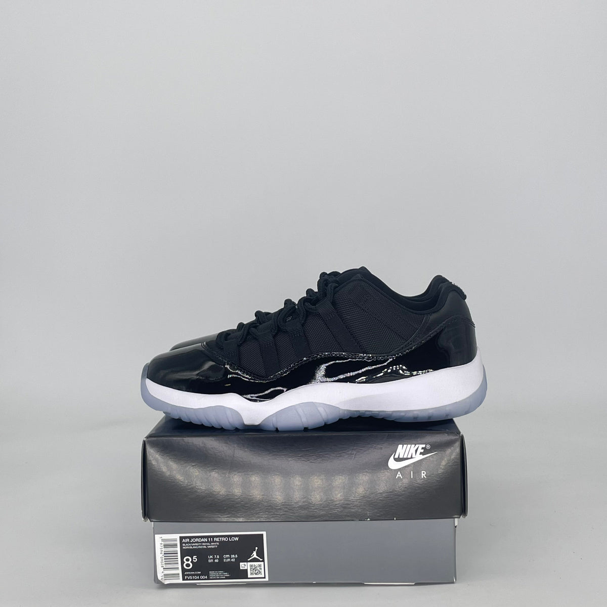 Jordan 11 Retro Low Space Jam