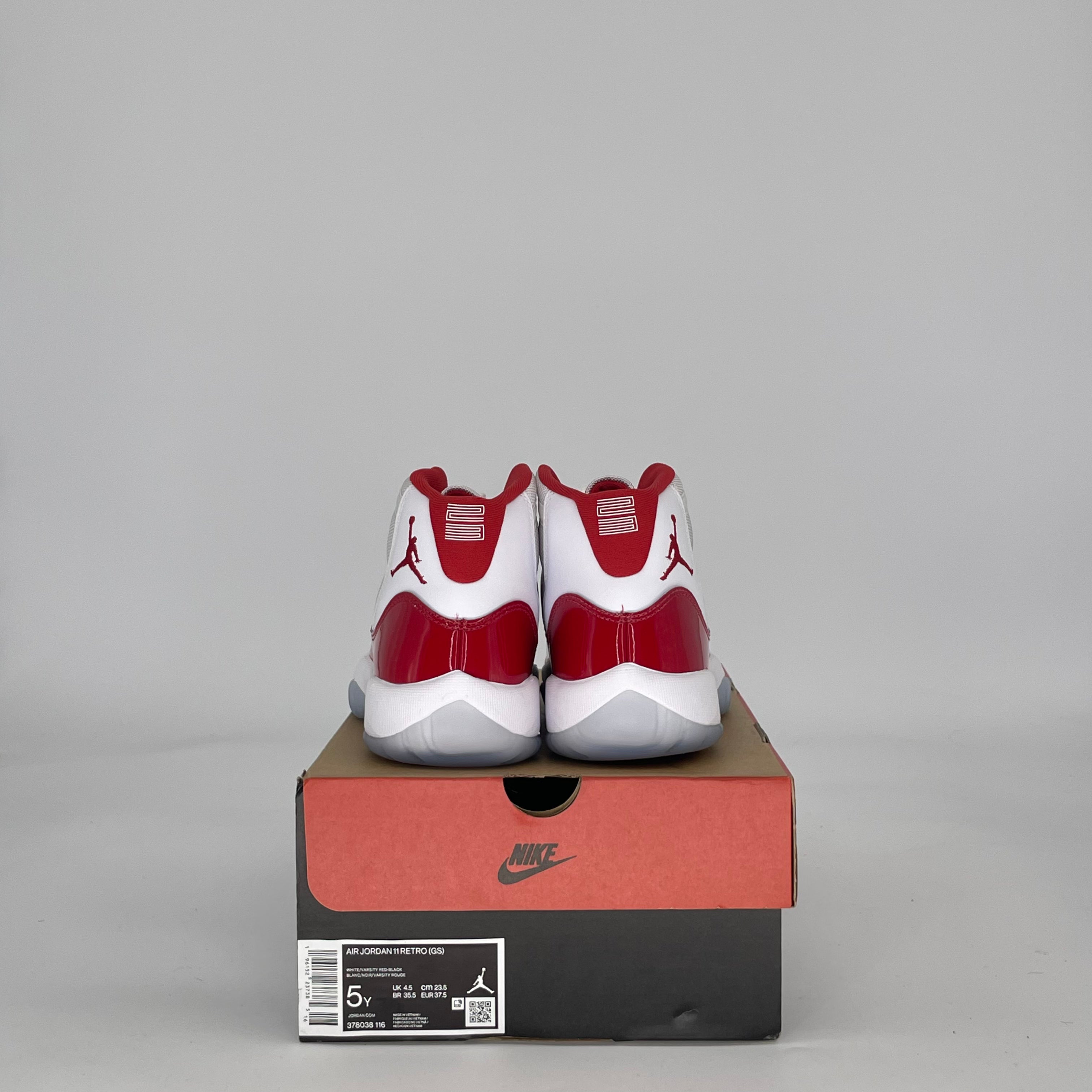AIR JORDAN 11 CHERRY (2022) 378038-116 SIZE 5/6.5W GS