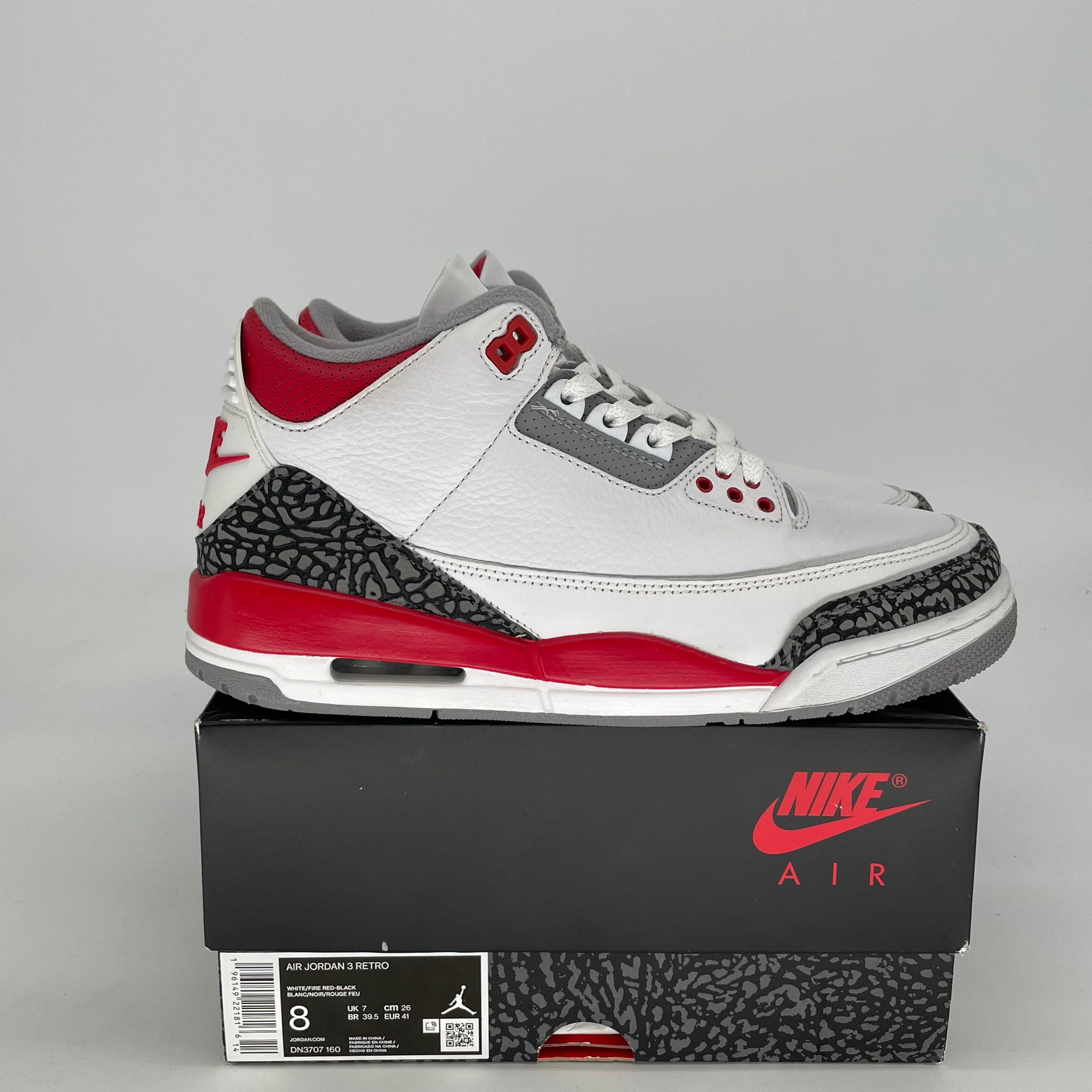 AIR JORDAN 3 FIRE RED DN3707-160 SIZE 8/9.5W