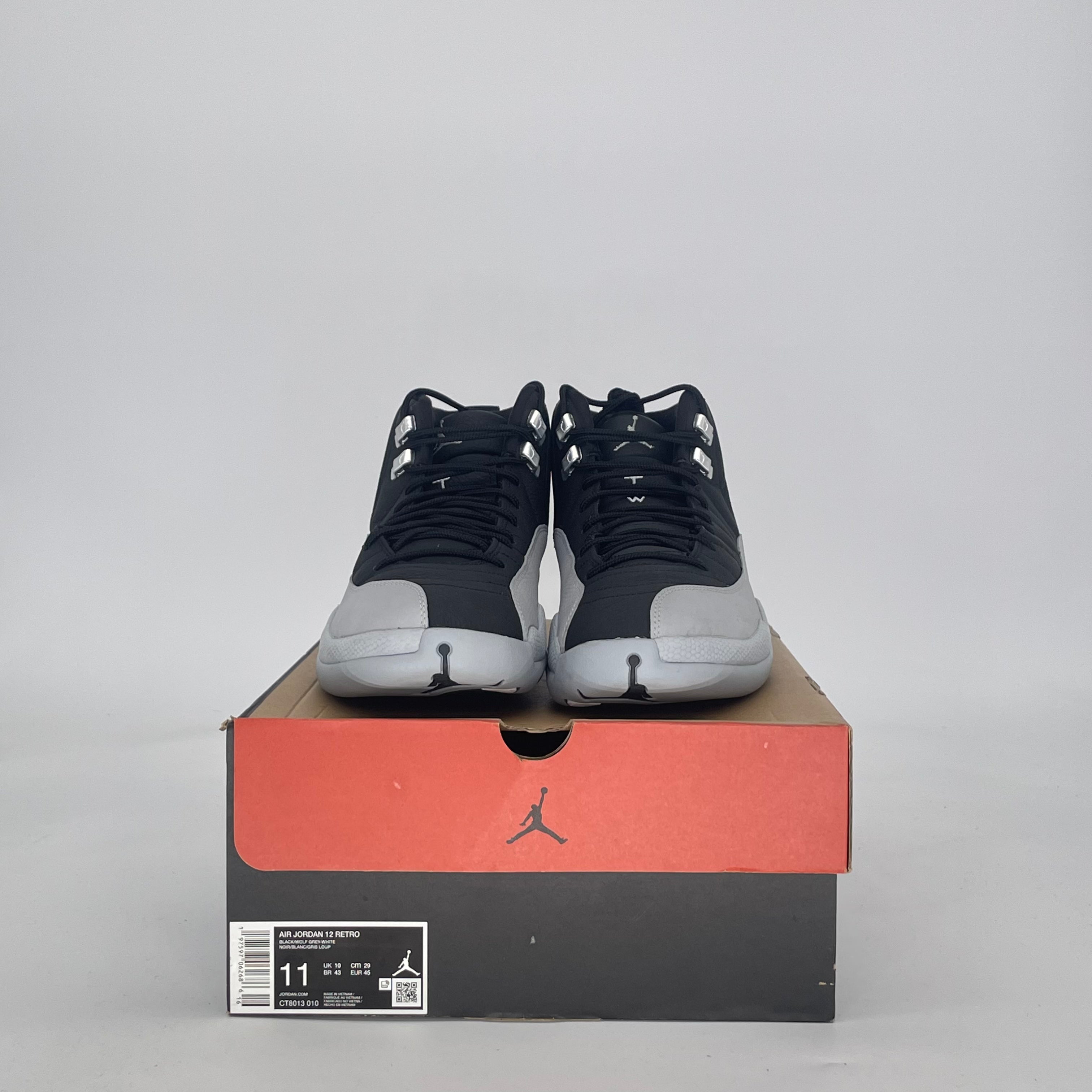 AIR JORDAN 12 BARONS CT8013-010 SIZE 11/12.5W