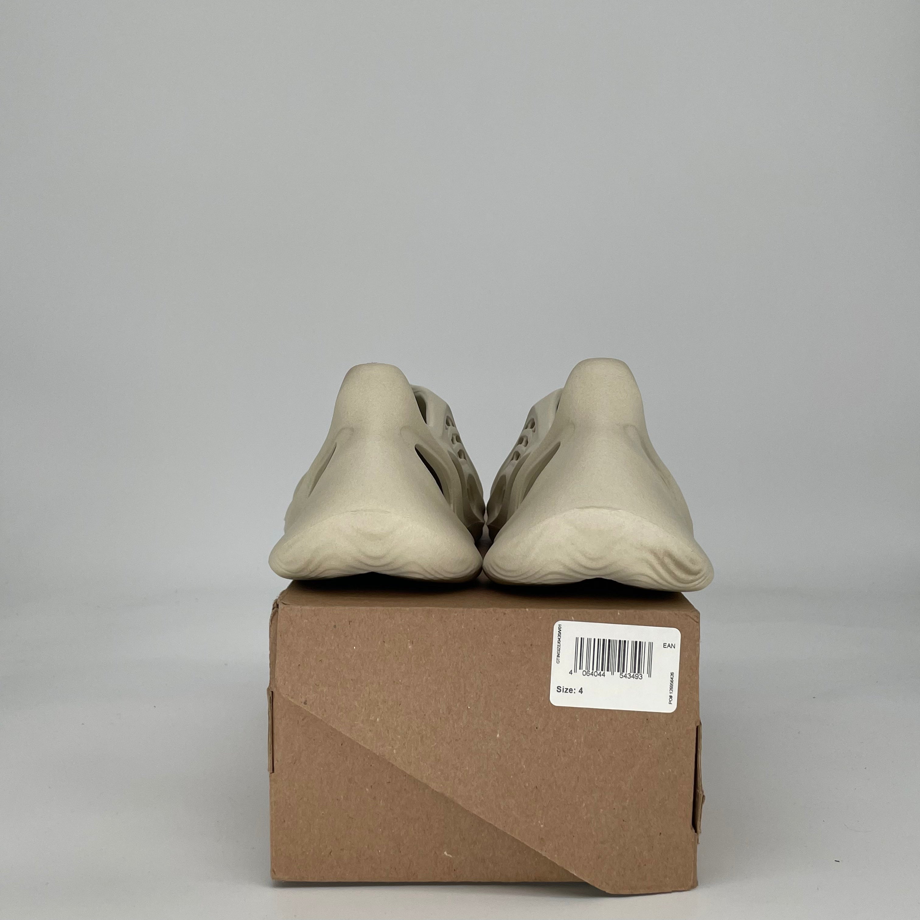ADIDAS YEEZY FOAM RNNR SAND FY4567 SIZE 4/5.5W
