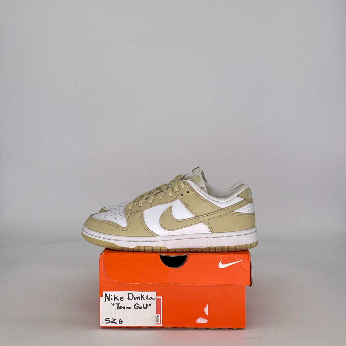 Nike Dunk Low Team Gold