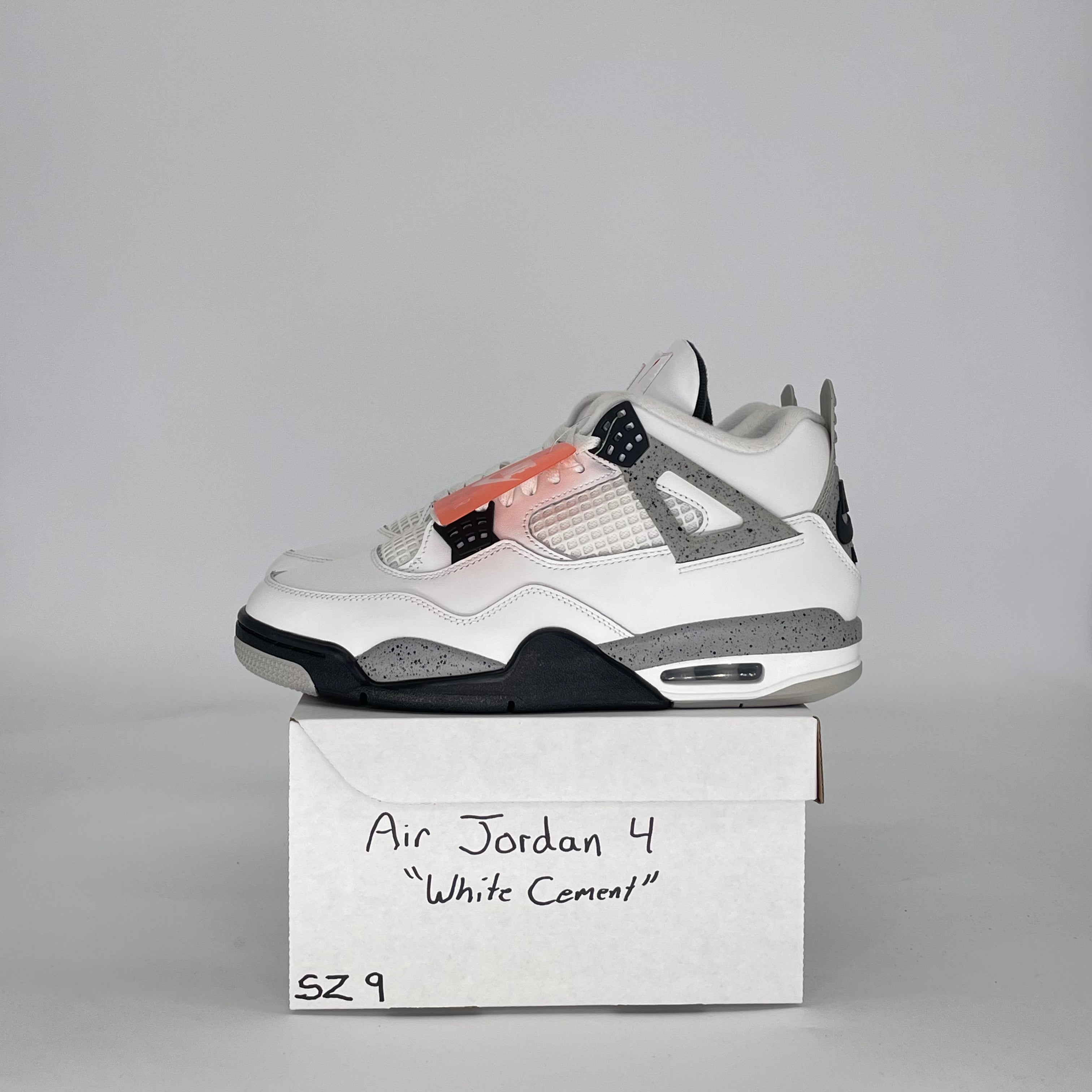 AIR JORDAN 4 WHITE CEMENT FV5029-100 SIZE 9/10.5W