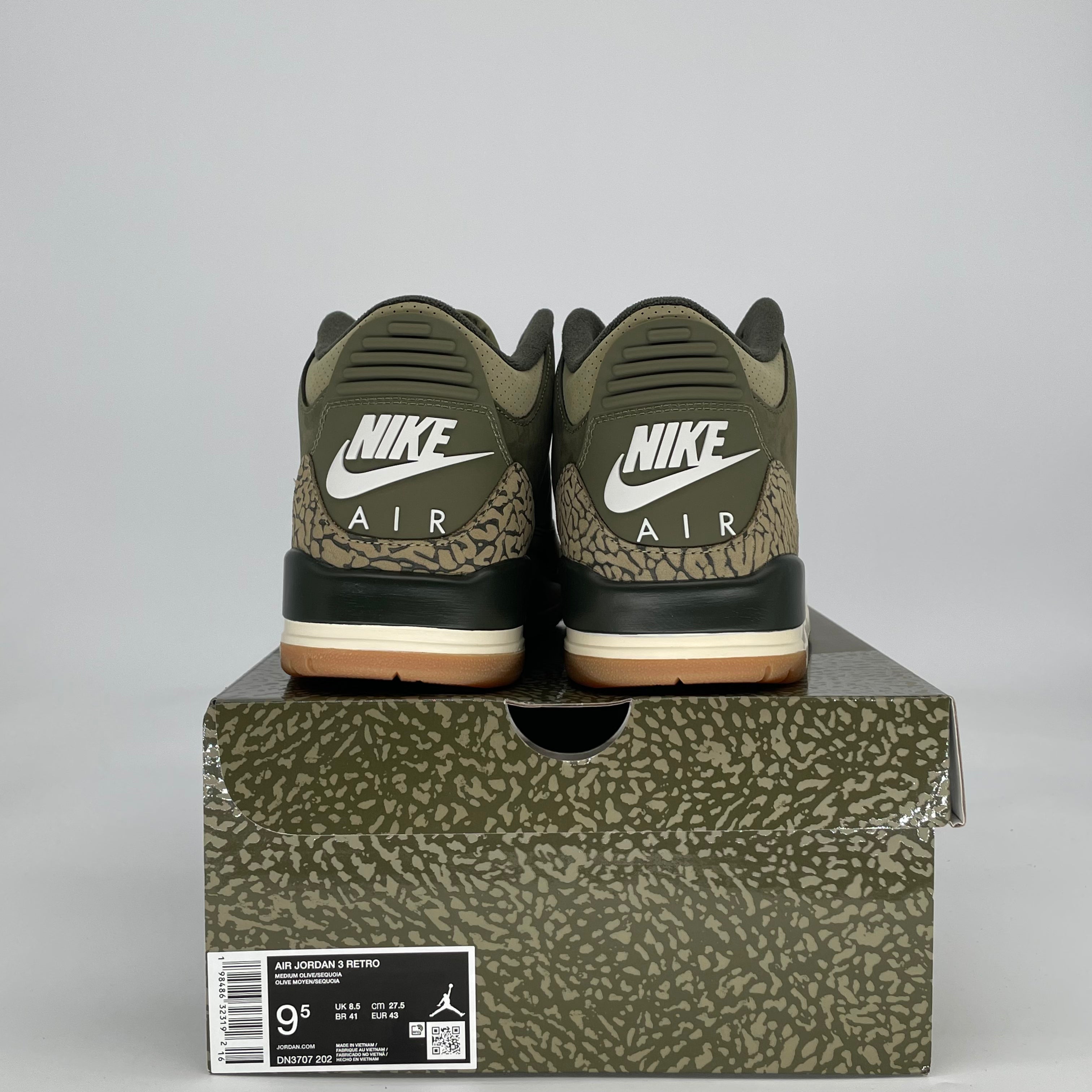 AIR JORDAN 3 FAMILY AFFAIR DN3707-202 SIZE 9.5/11W