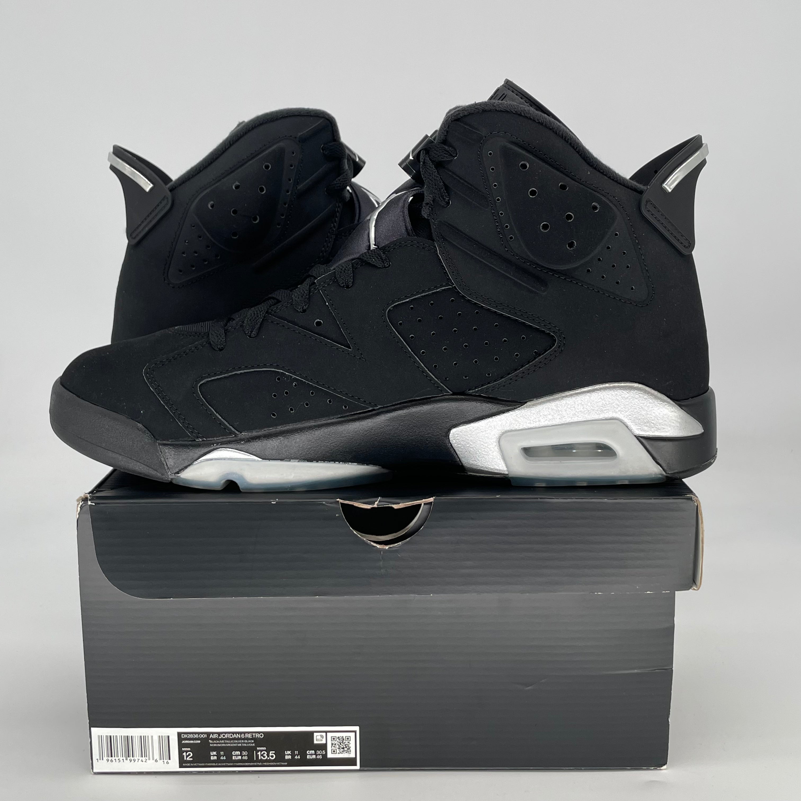 AIR JORDAN 6 CHROME DX2836-001 SIZE 12/13.5W