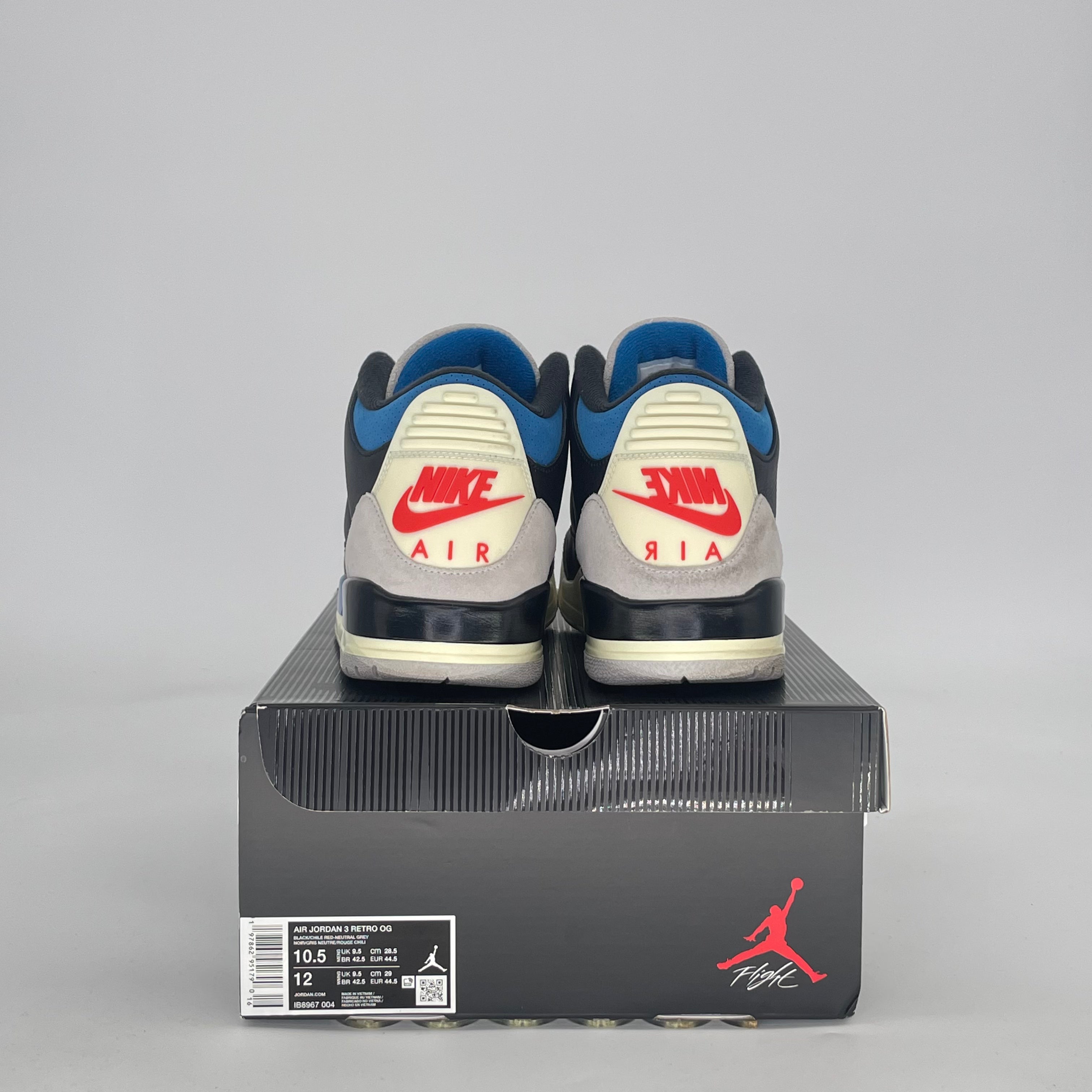 AIR JORDAN 3 RARE AIR IB8967-004 SIZE 10.5/12W