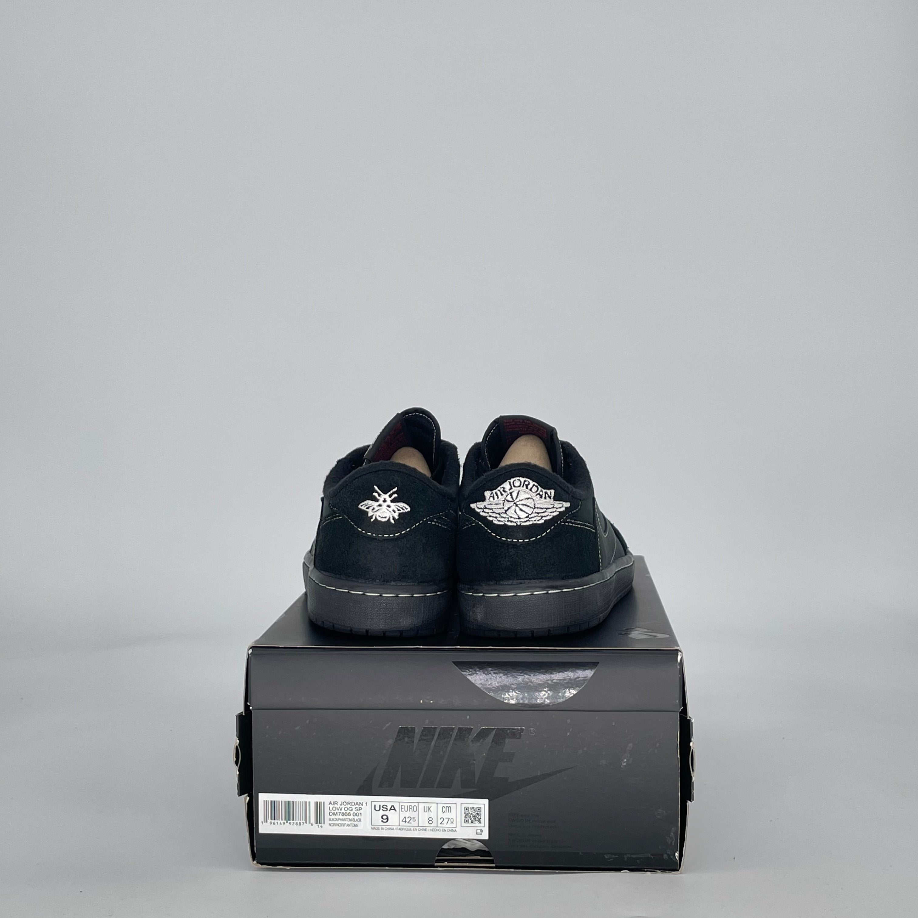 AIR JORDAN 1 LOW TRAVIS SCOTT BLACK PHANTOM DM7866-001 SIZE 9/10.5W