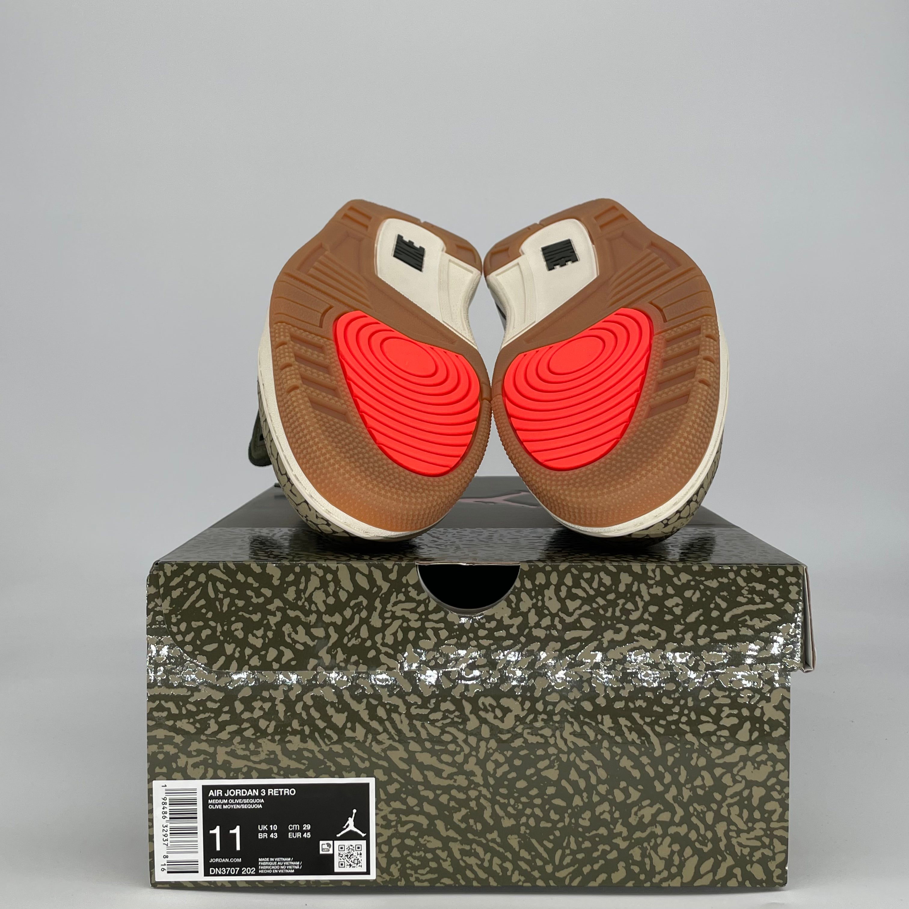 AIR JORDAN 3 FAMILY AFFAIR DN3707-202 SIZE 11/12.5W