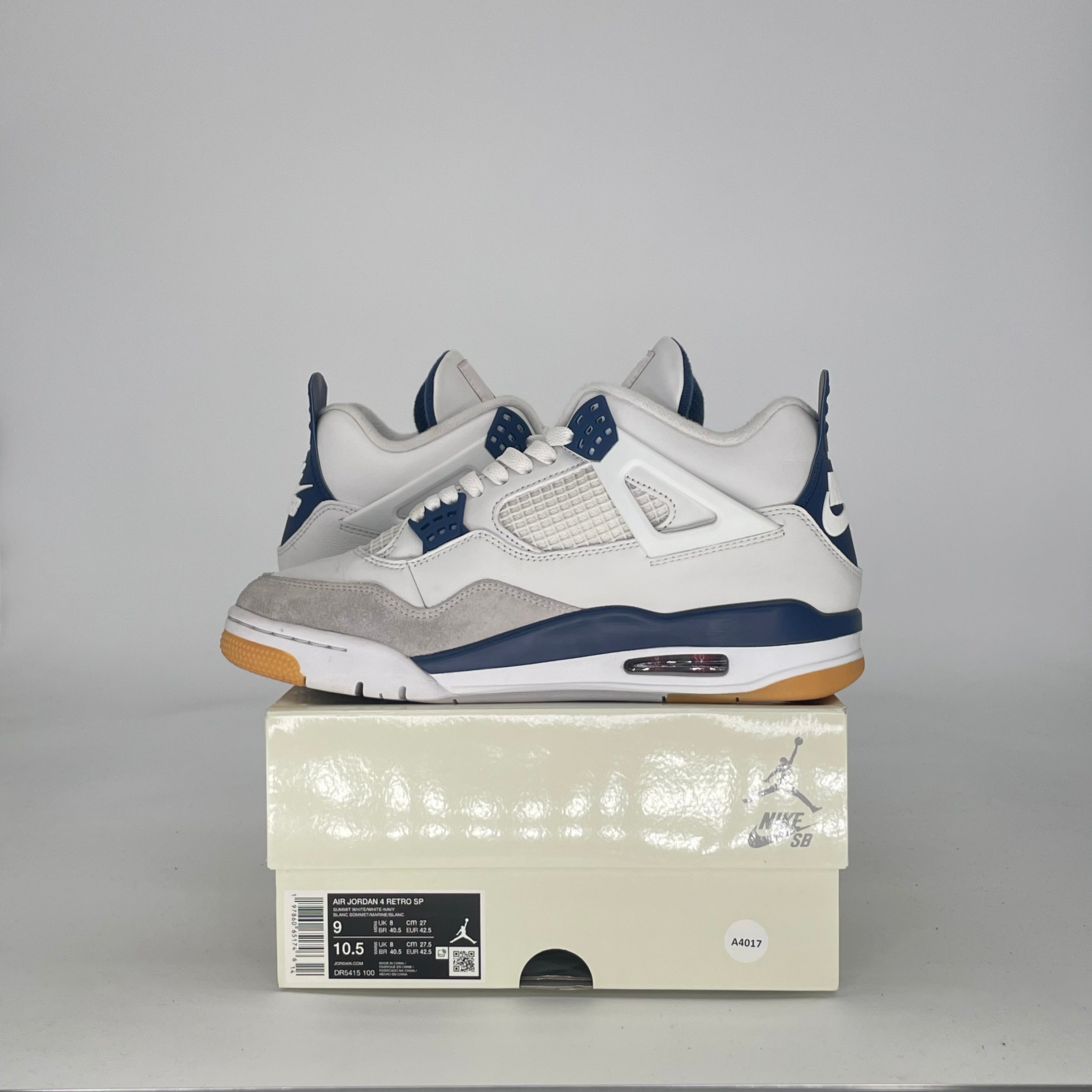 AIR JORDAN 4 SB NAVY DR5415-100 SIZE 9/10.5W